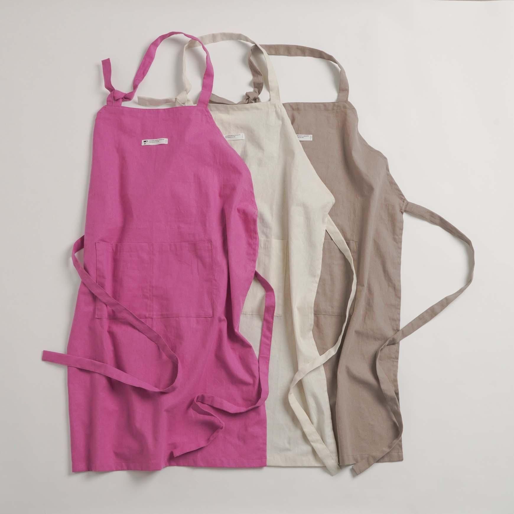 APRON KITCHEN