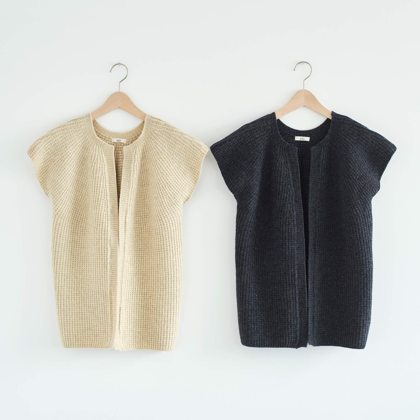  knit  vest  