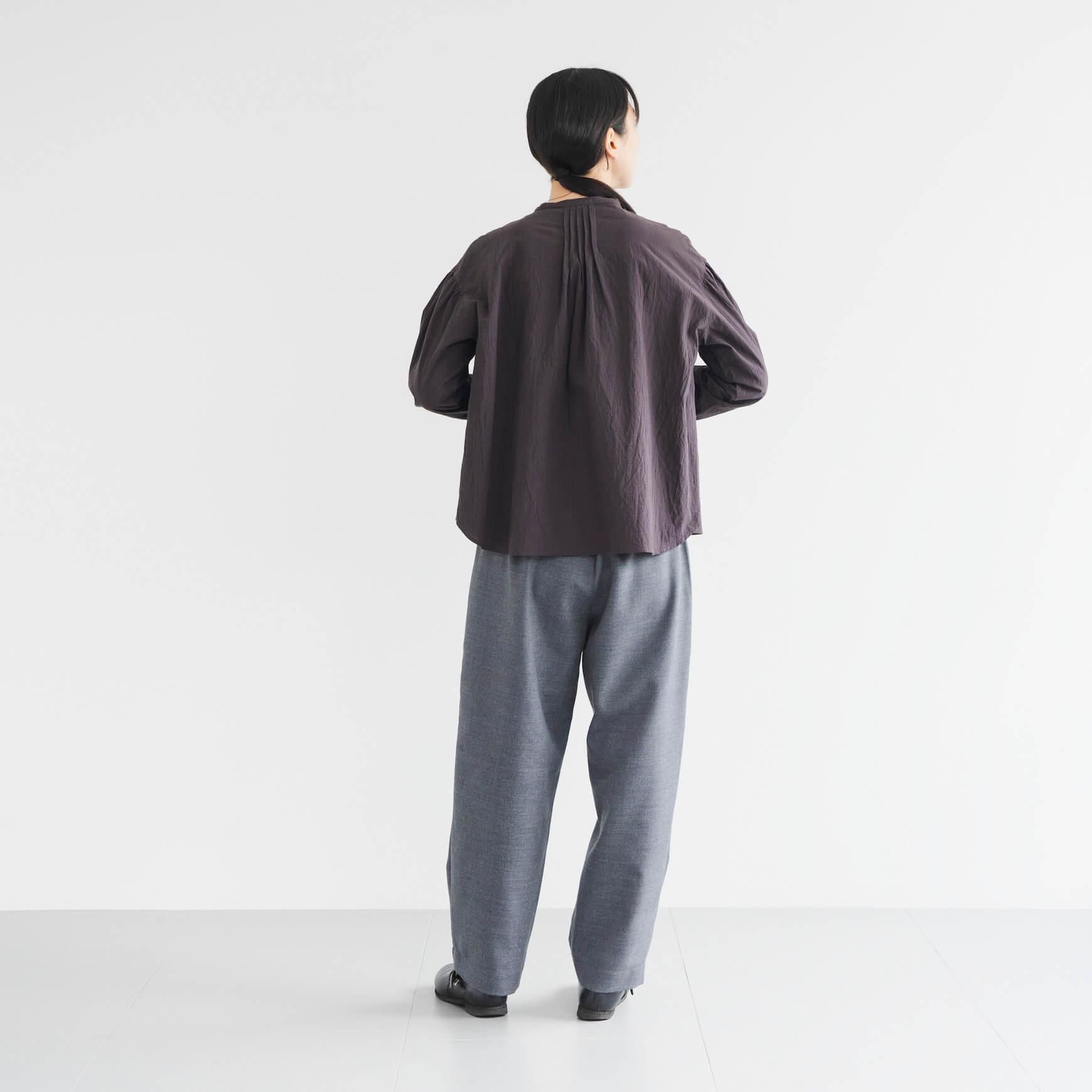 「CLASKA(クラスカ)」のコットンタックチェックシャツ / ネイビー