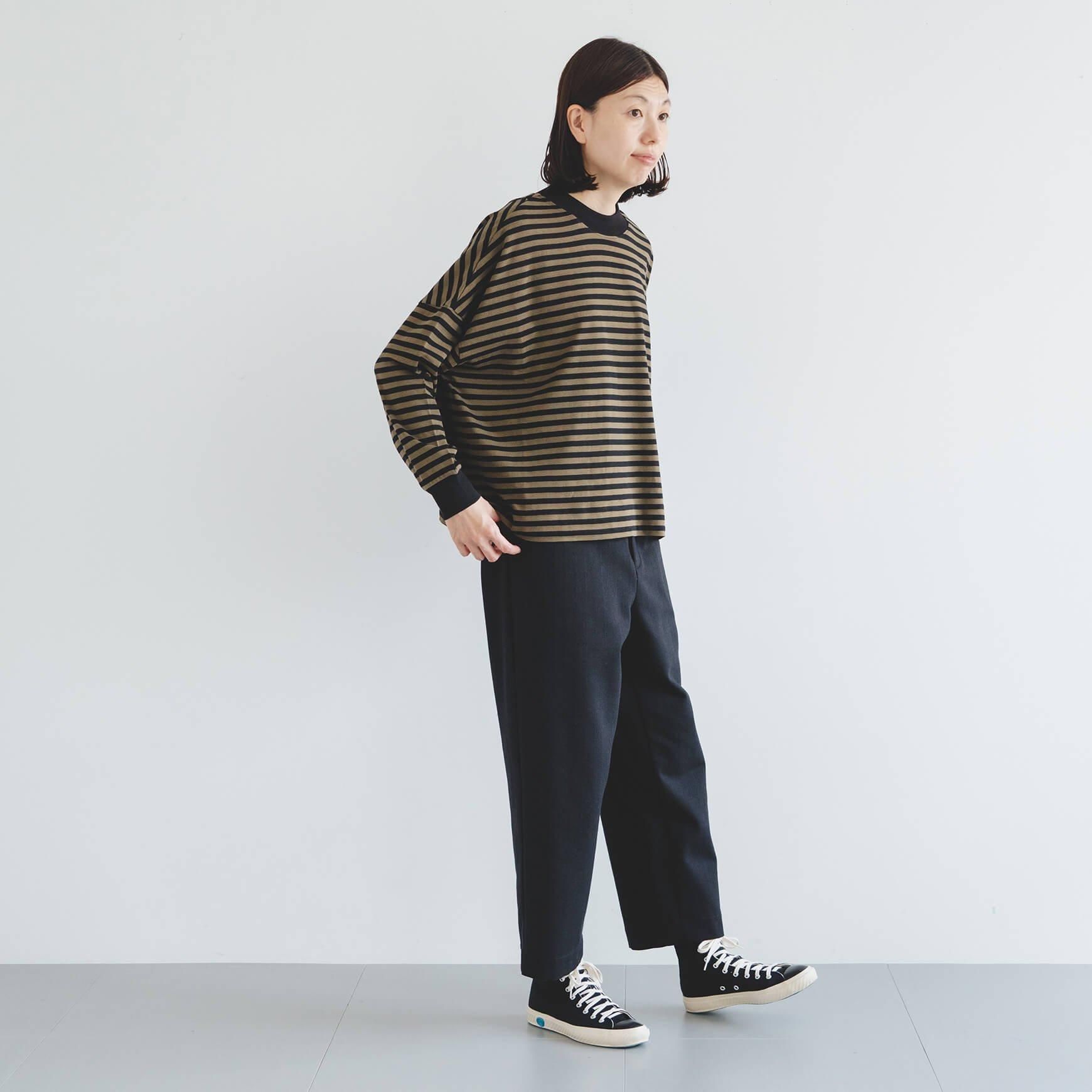 「pot and tea(ポットアンドティー)」のスクエア長袖Tシャツ