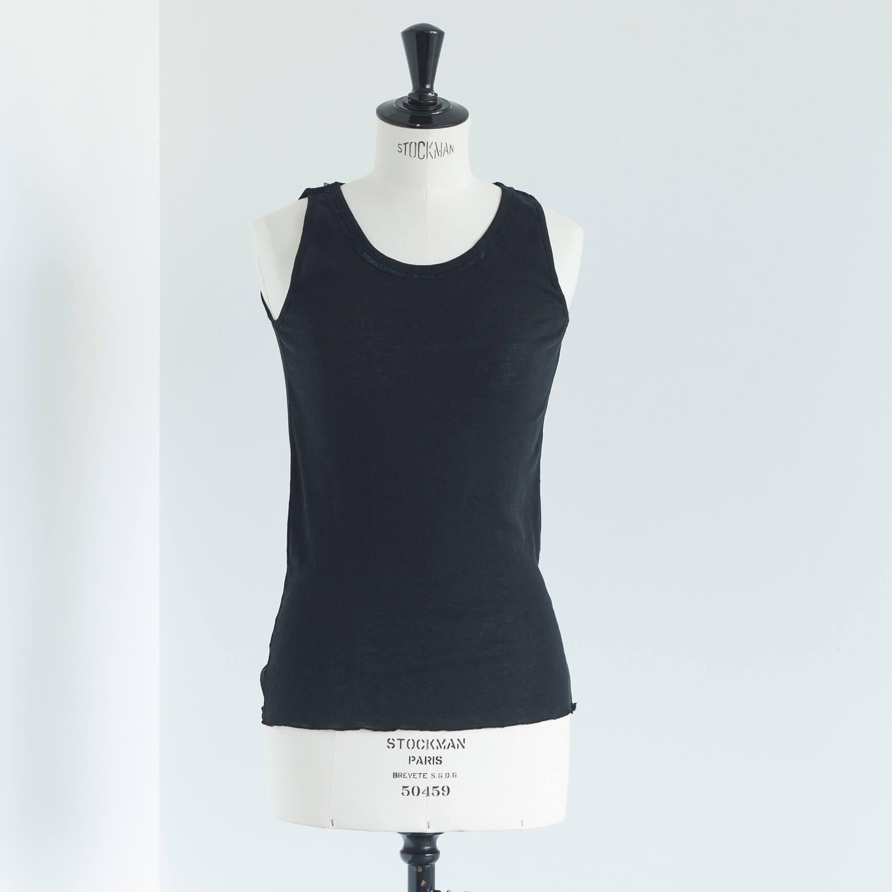 「CLASKA(クラスカ)」のインナー「DO peau TWIST TANK」