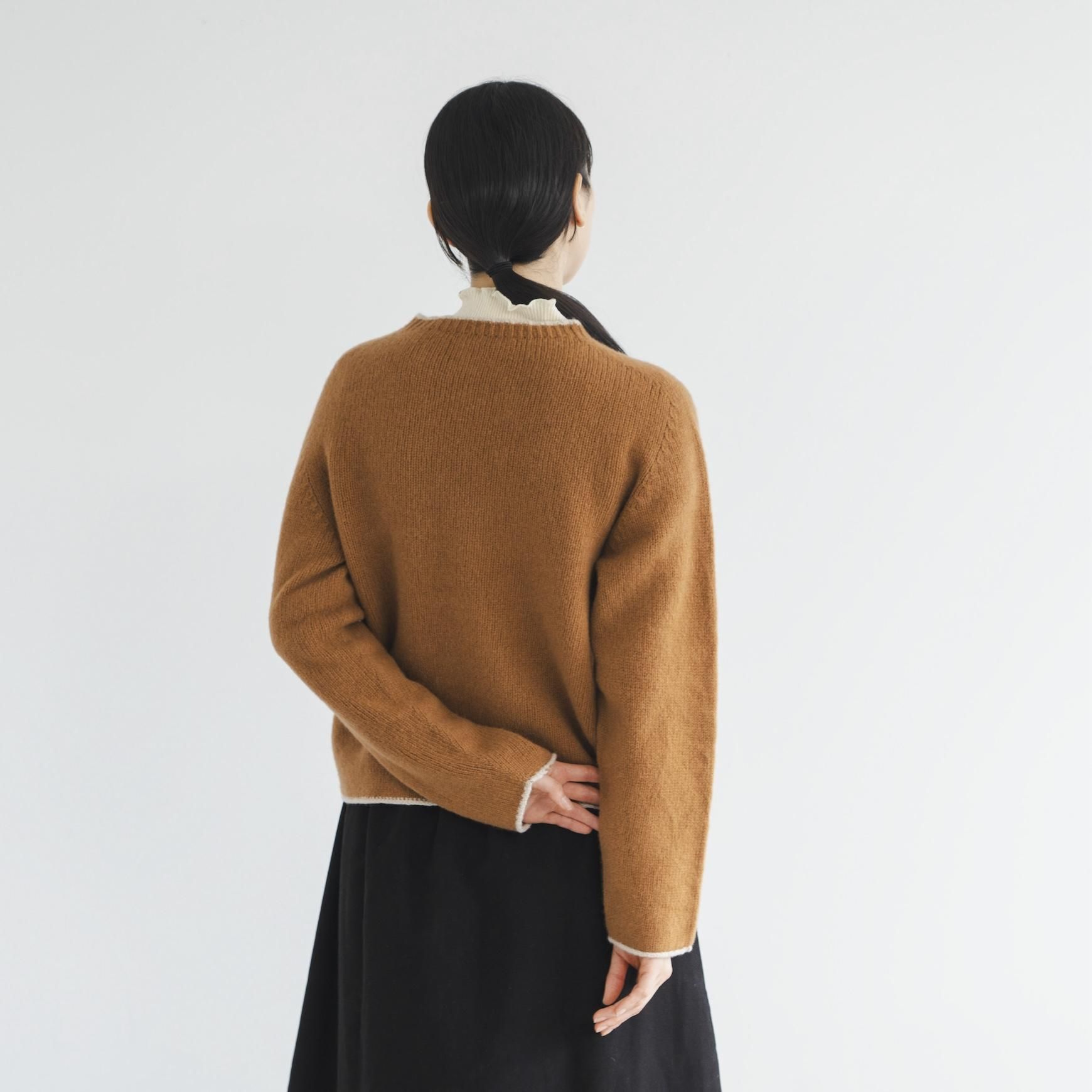 CLASKA(クラスカ)のラムウールカシミヤクルーネックセーター