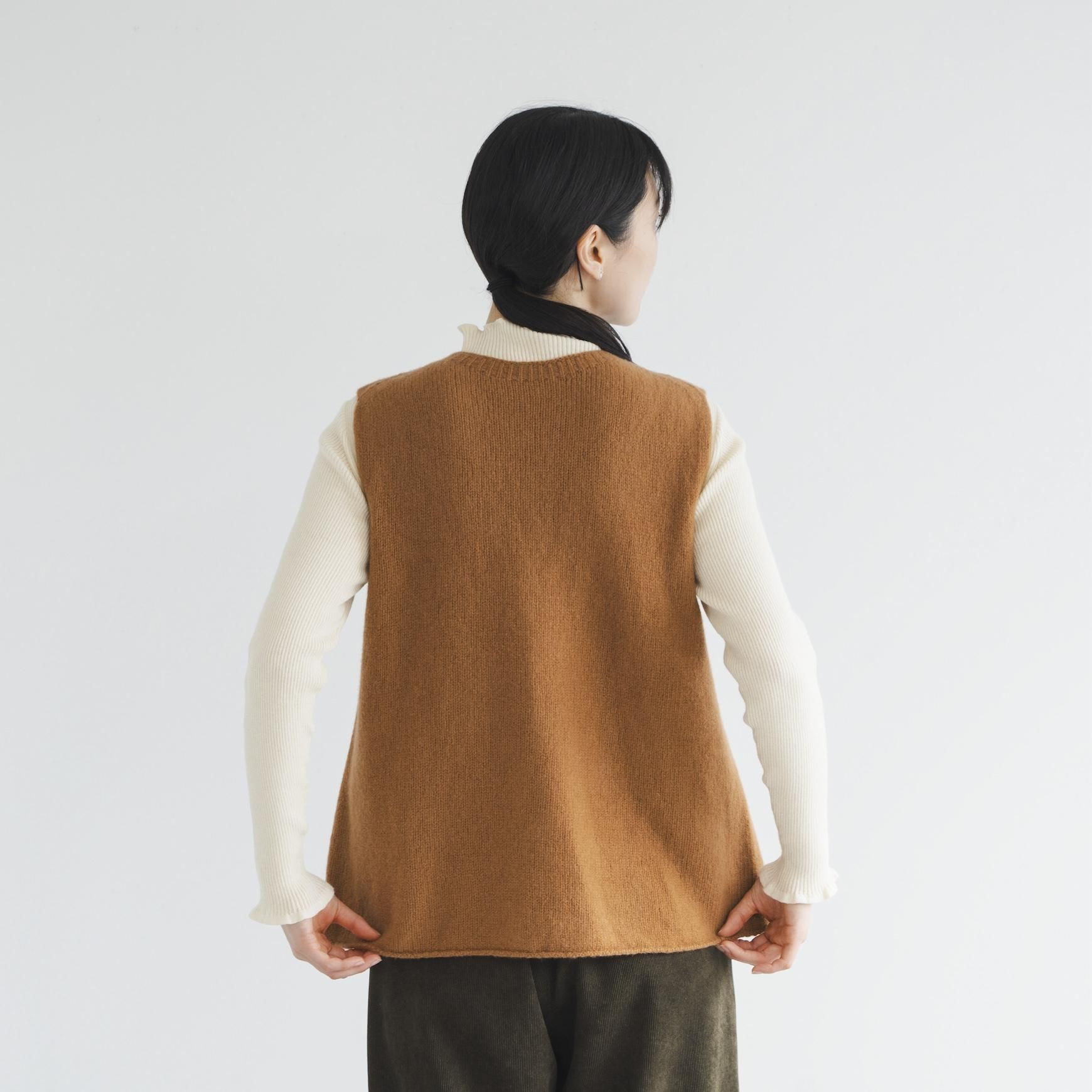 CLASKA(クラスカ)のラムウールカシミヤオープンベスト