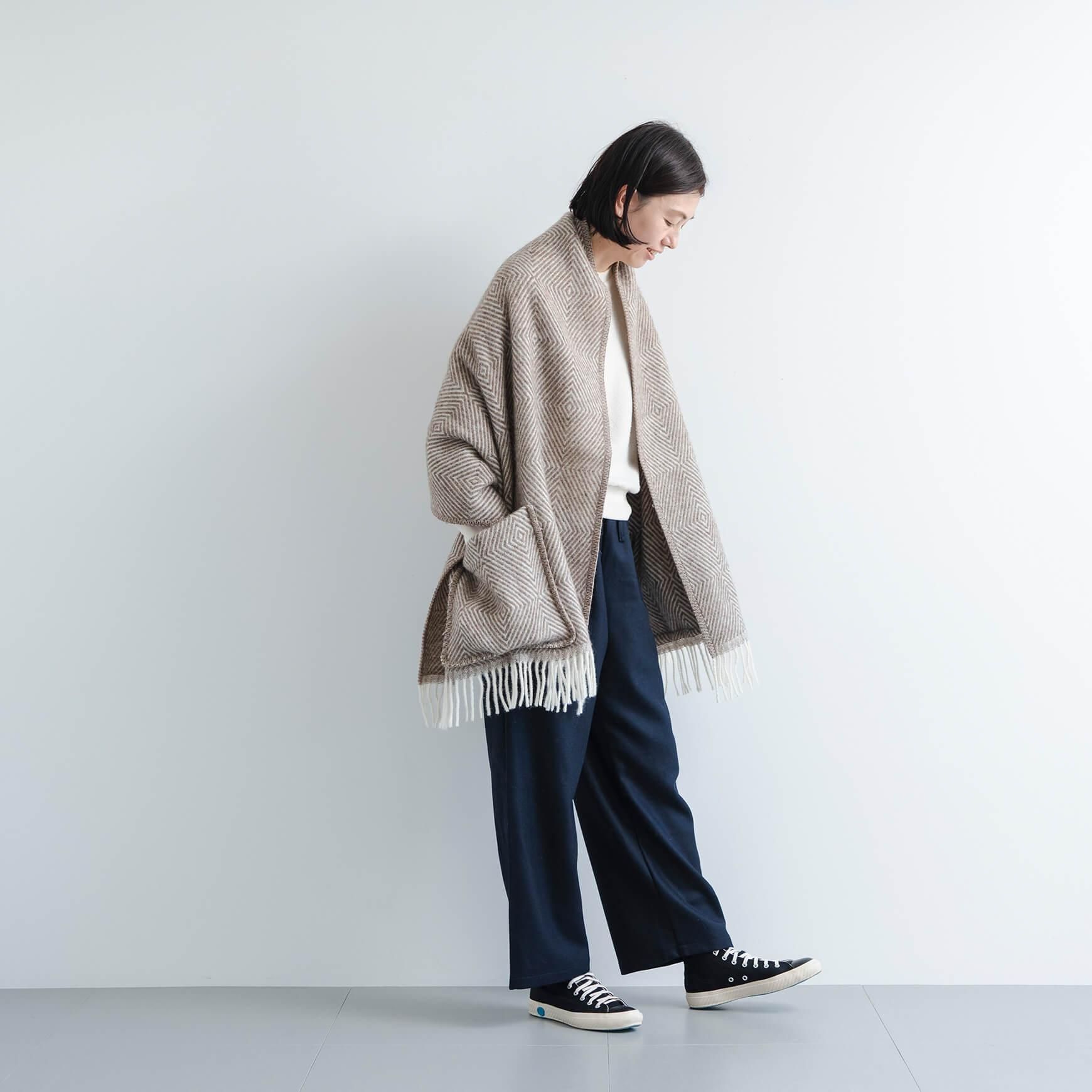 「CLASKA(クラスカ)」のMARIA pocket shawl