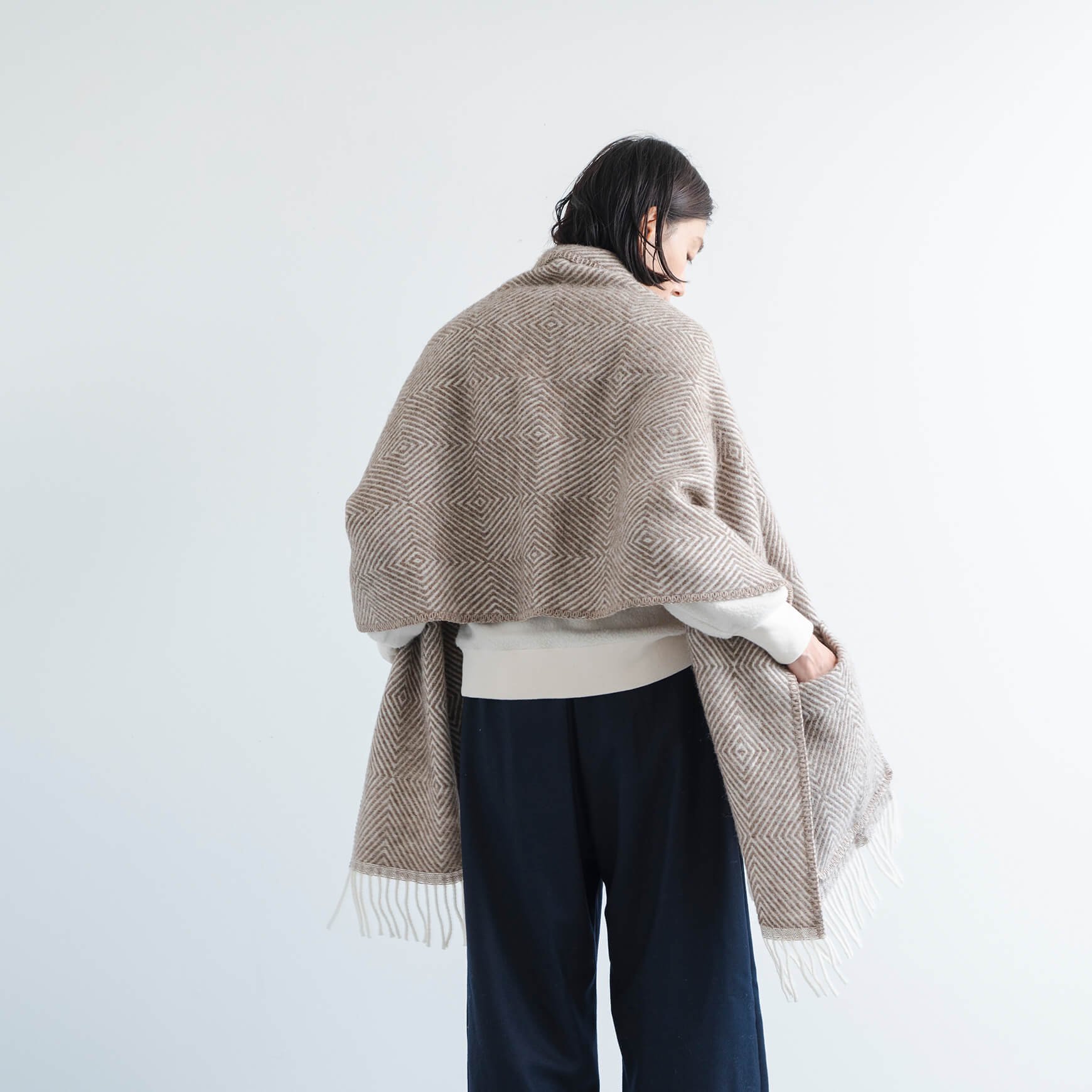 DO Original｜MARIA pocket shawl - FASHION - トップス - 女性ファッション通販の  CLASKA（クラスカ）ONLINE SHOP