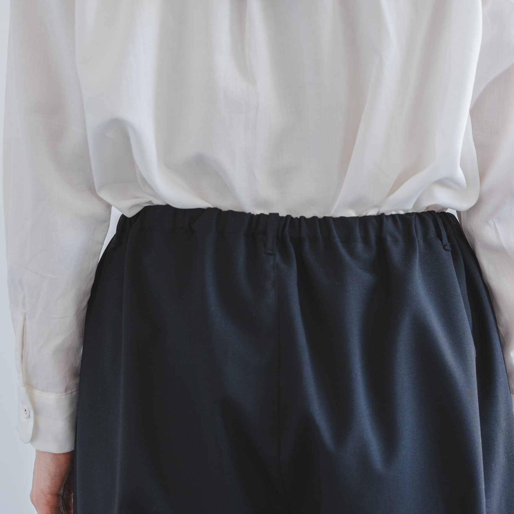 CLASKA（クラスカ）｜サマーウールのイージーパンツ - パンツ・レギンス- 女性ファッション通販の CLASKA（クラスカ）ONLINE SHOP