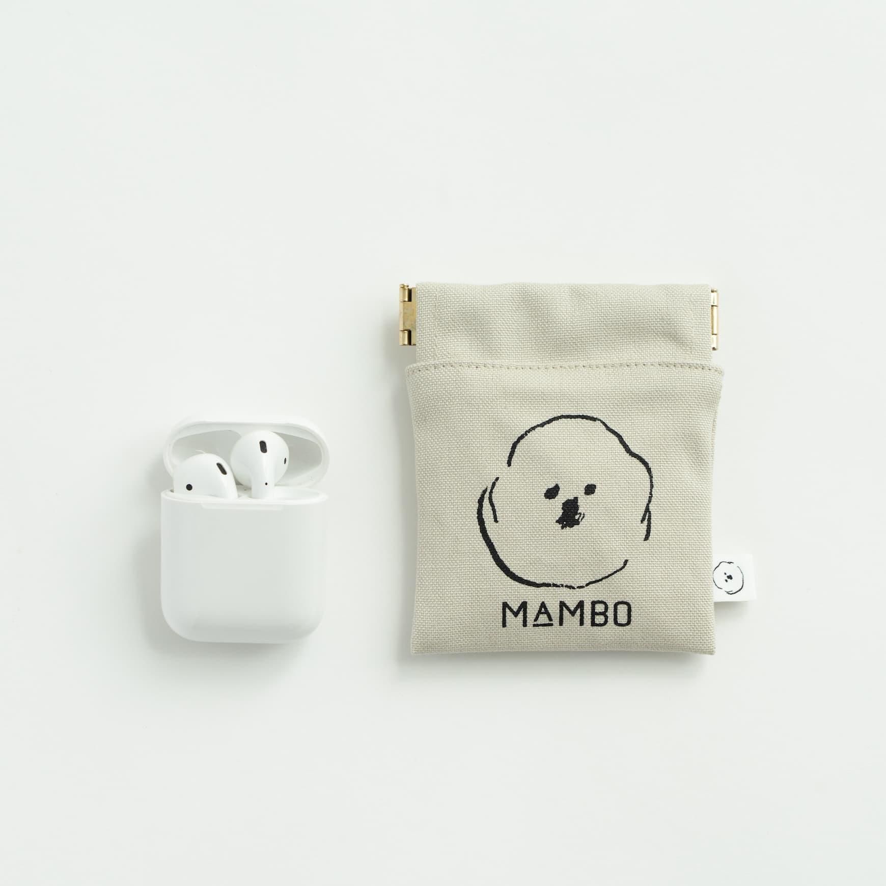 「CLASKA(クラスカ)」のMAMBO(マンボ)フラットバネポーチ