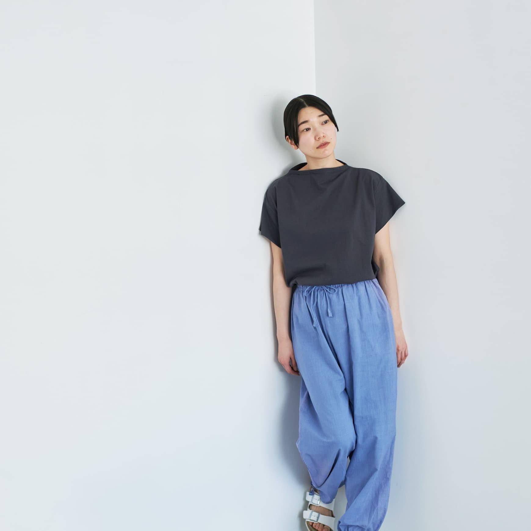 「CLASKA(クラスカ)」発のアパレルブランド「HAU(ハウ)」のtops dry cotton