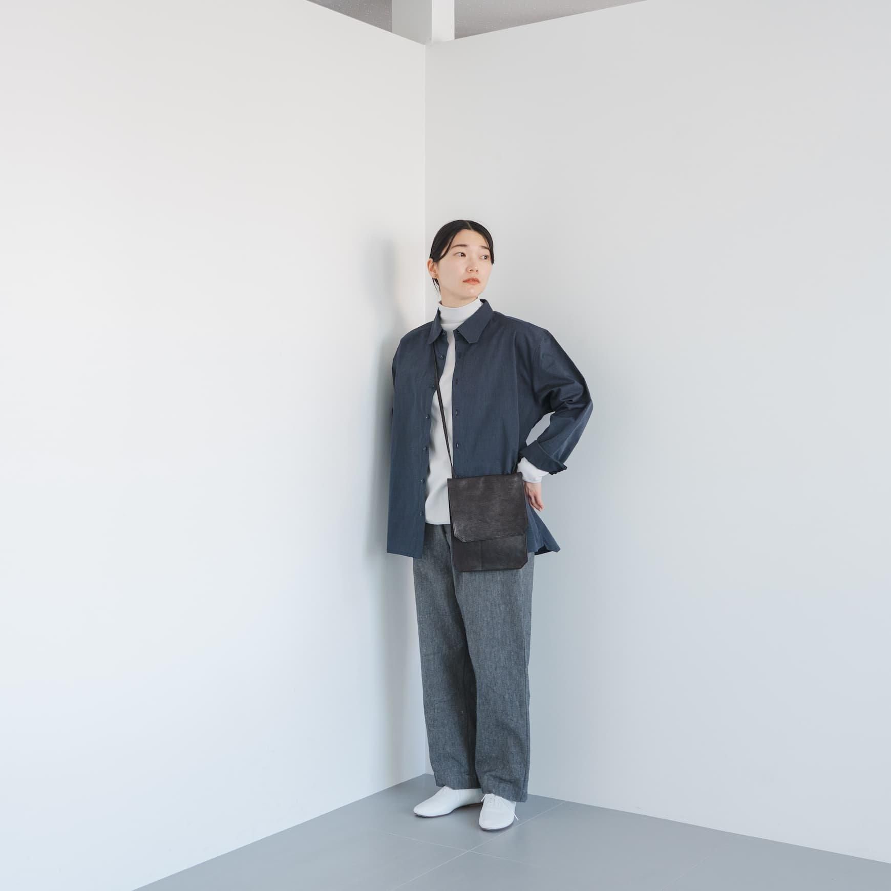CLASKA(クラスカ)のcotton shirt angle 135