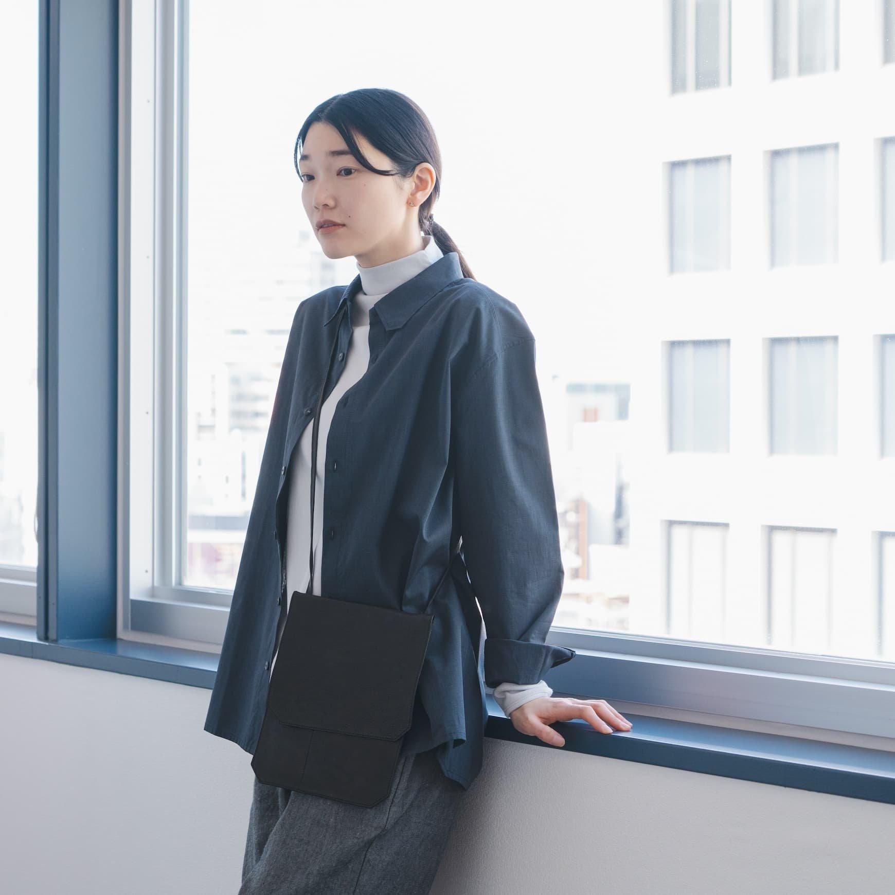 CLASKA(クラスカ)のcotton shirt angle 135