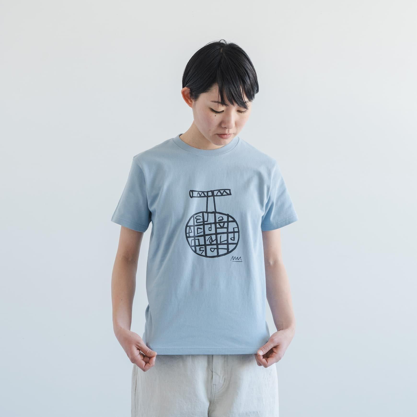 果実のTシャツ