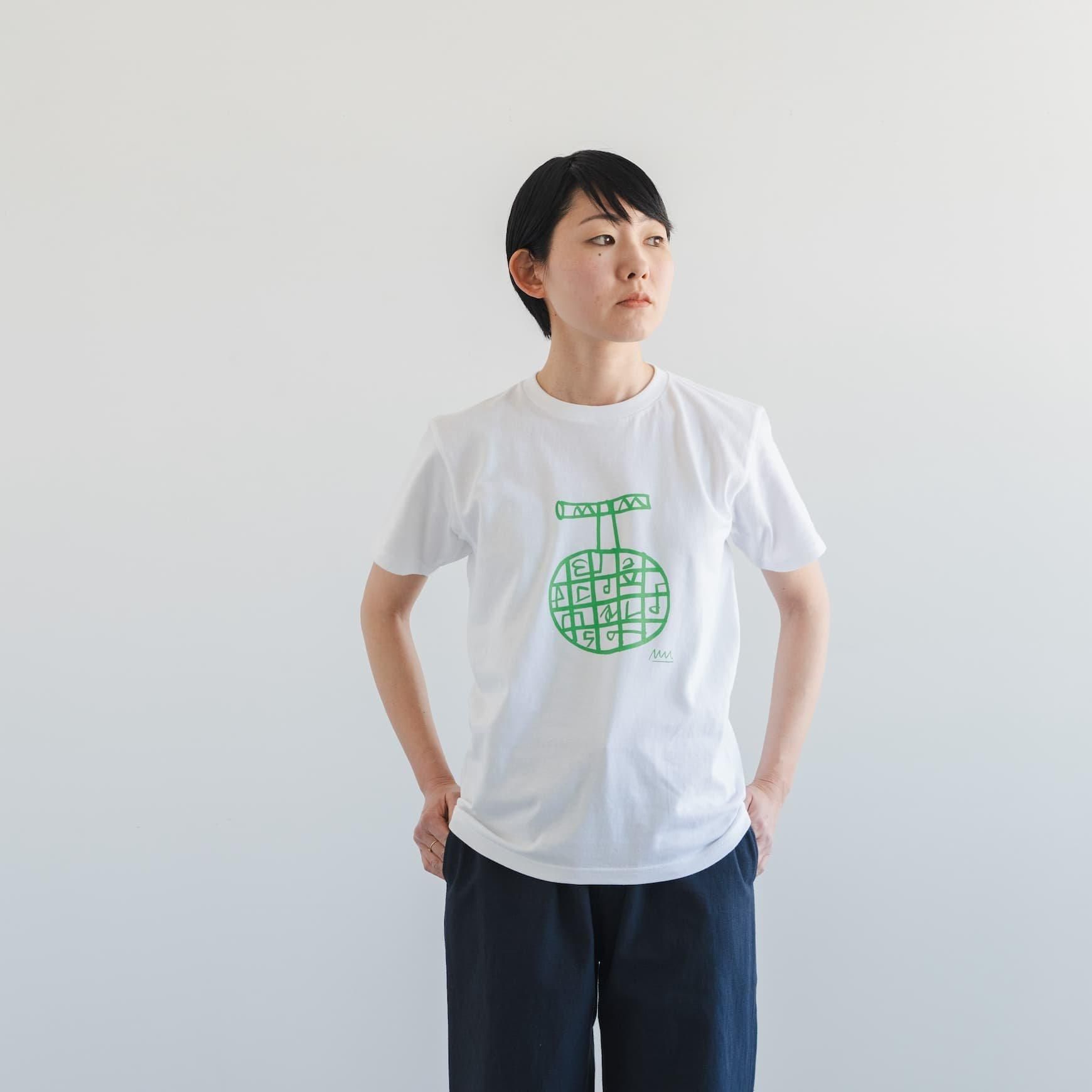 果実のTシャツ