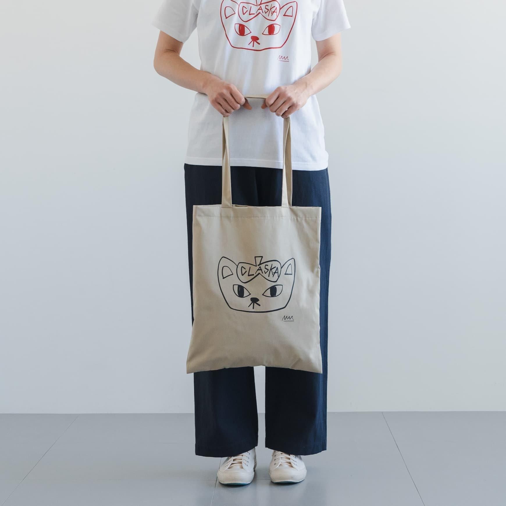 ネコのTシャツ