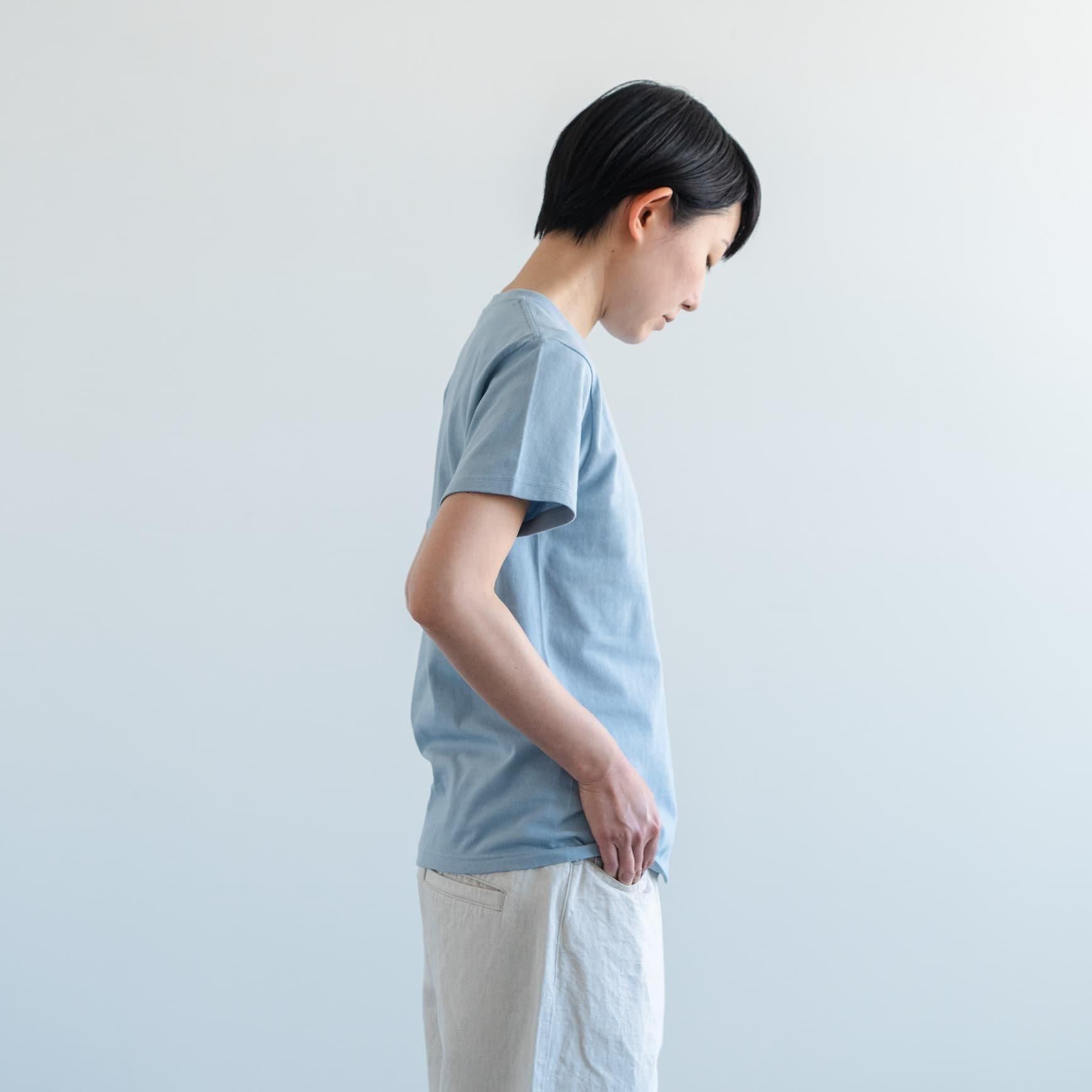 女の子のTシャツ