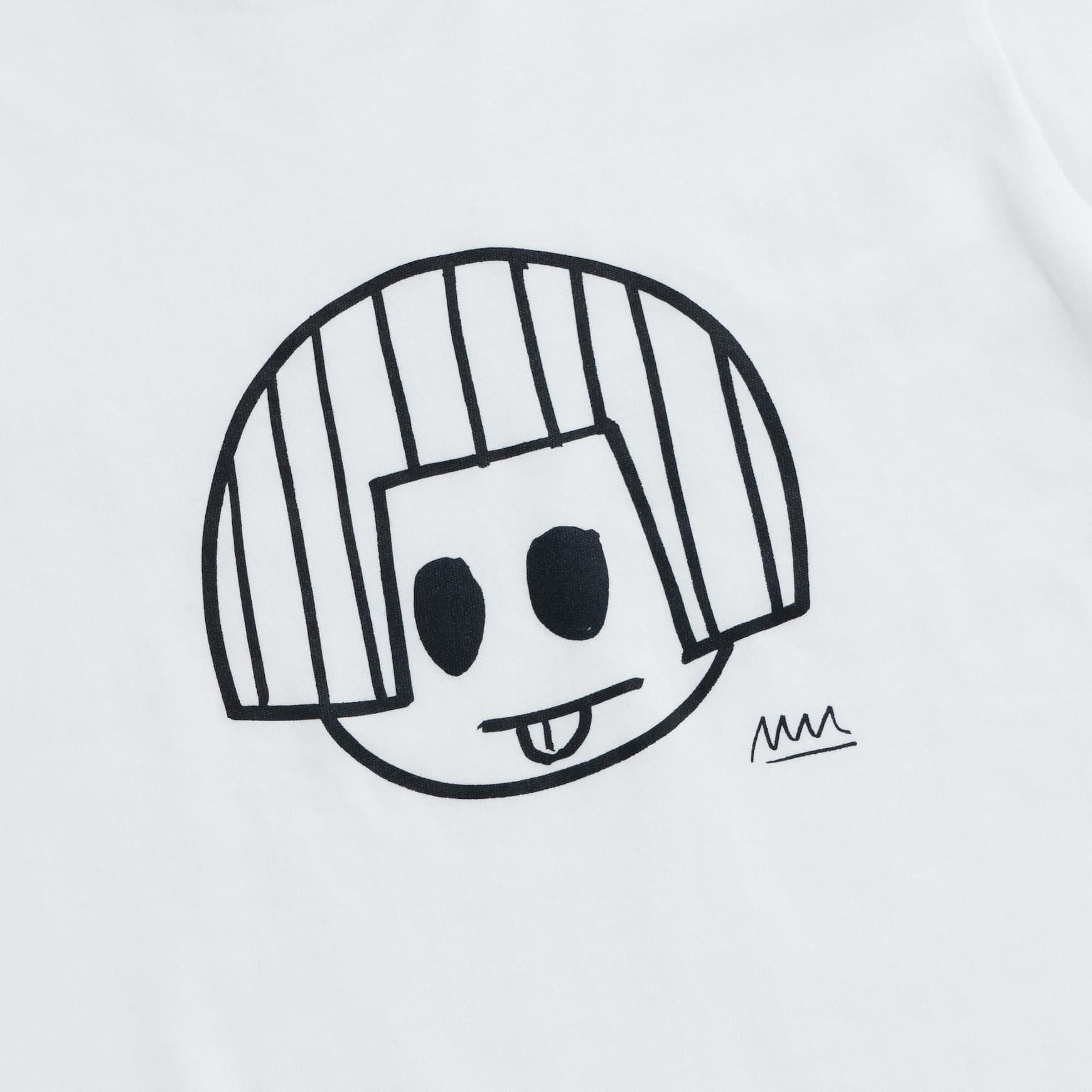 女の子のTシャツ