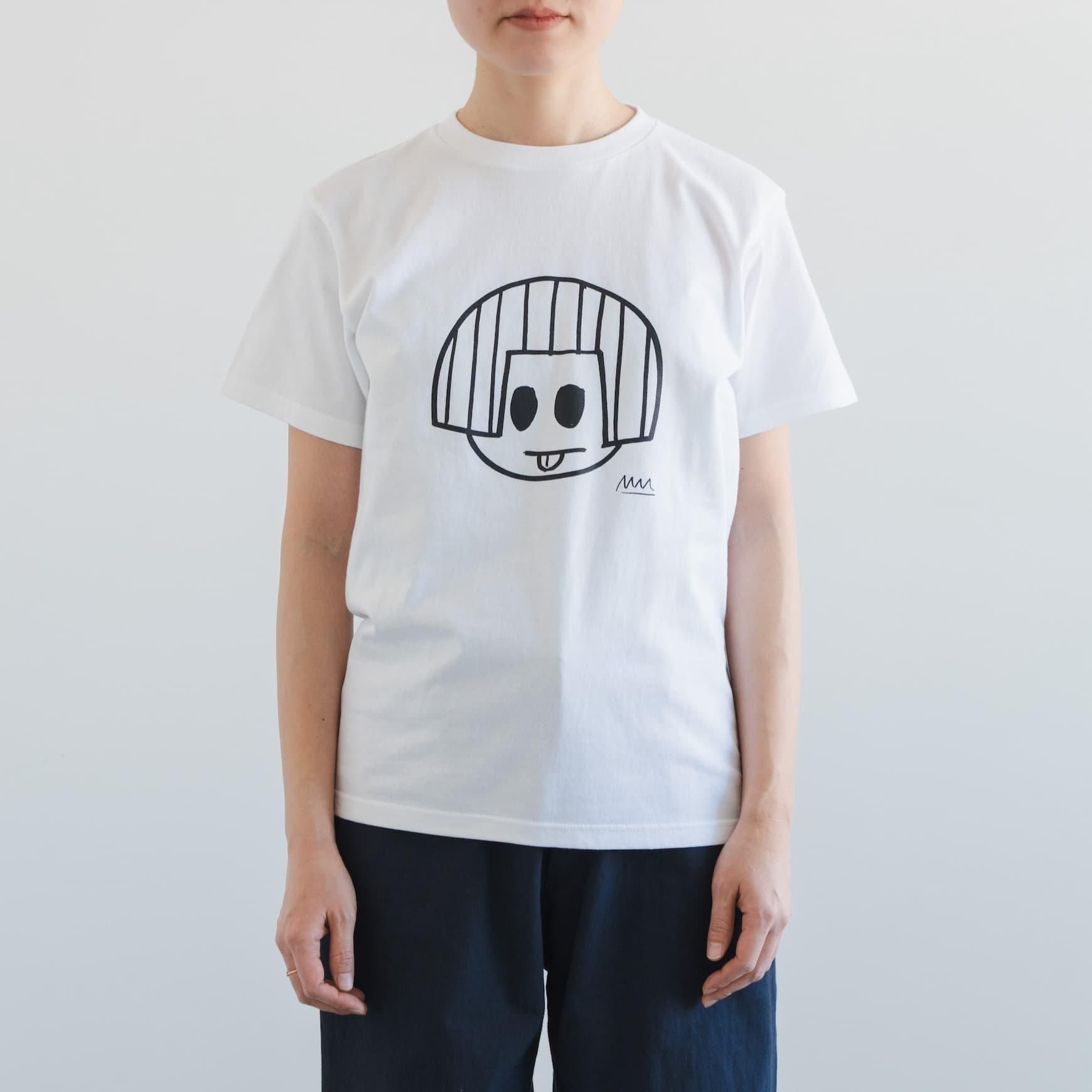 女の子のTシャツ