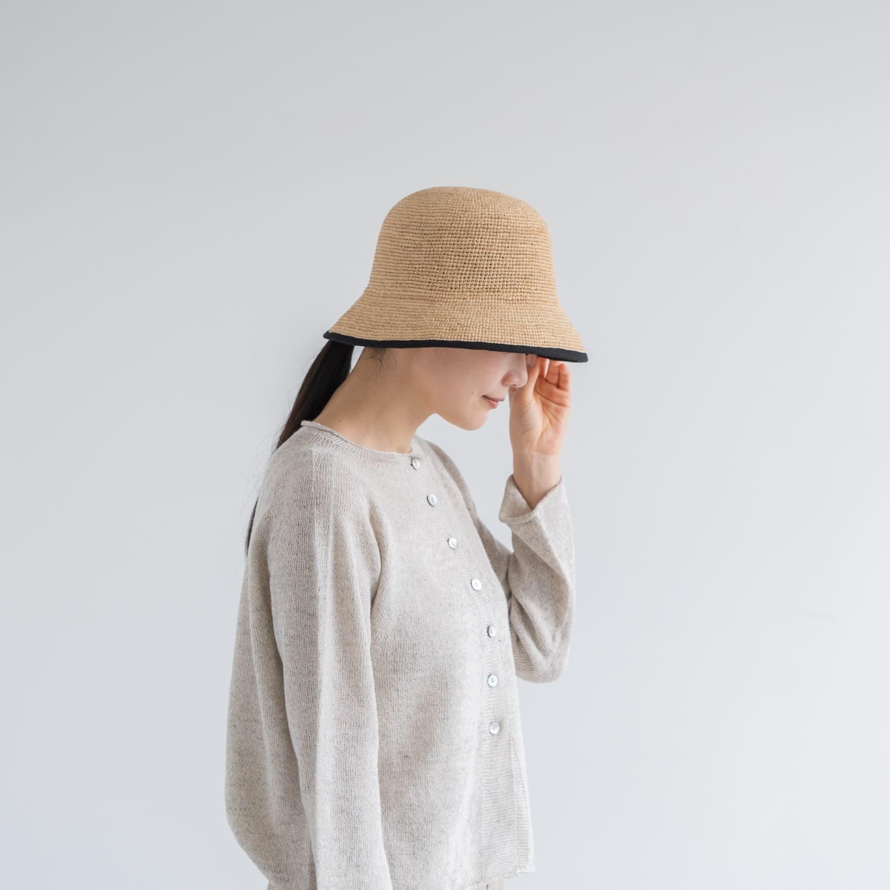 RAFFIA BUCKET HAT