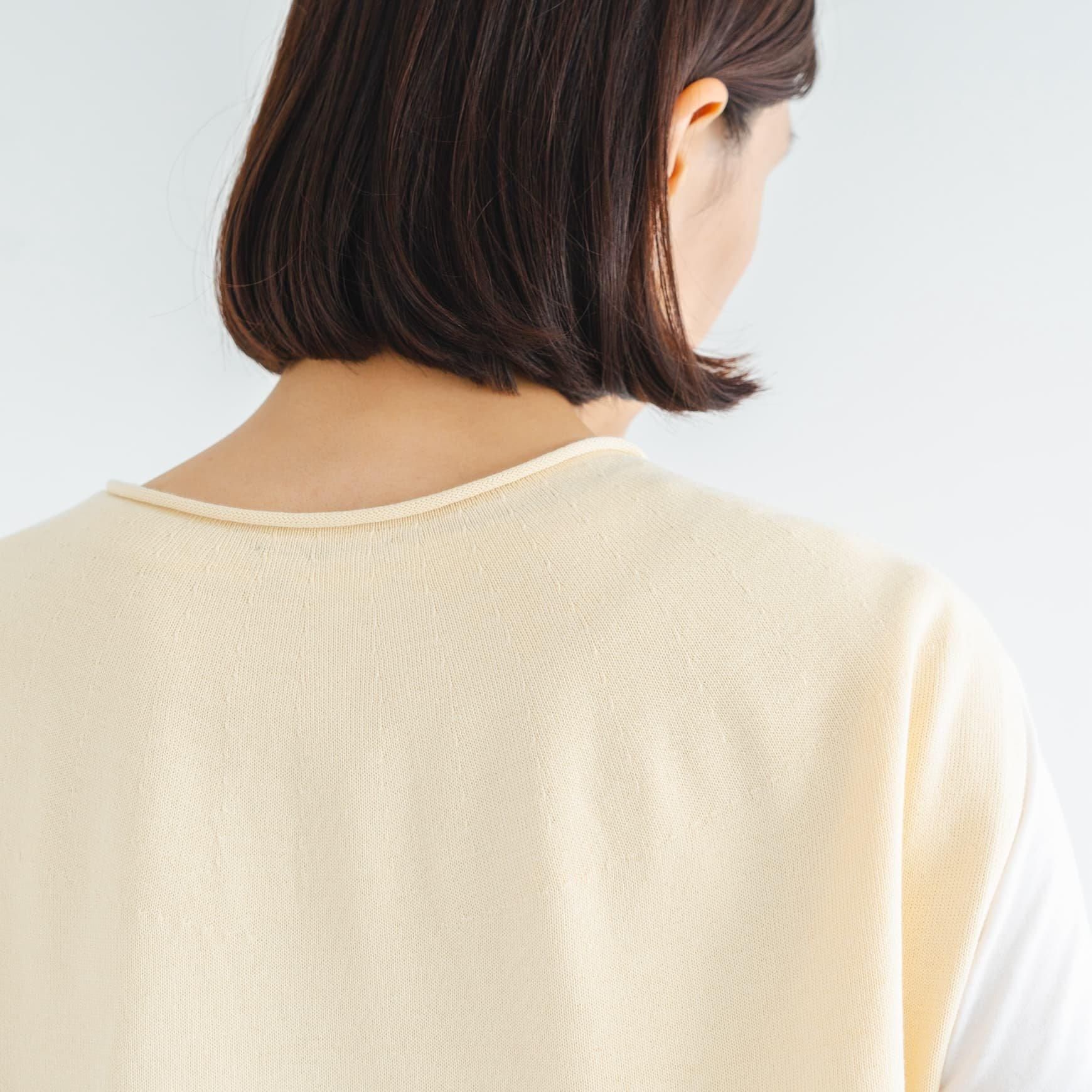「CLASKA(クラスカ)」発のアパレルブランド「HAU(ハウ)」のsknit vest