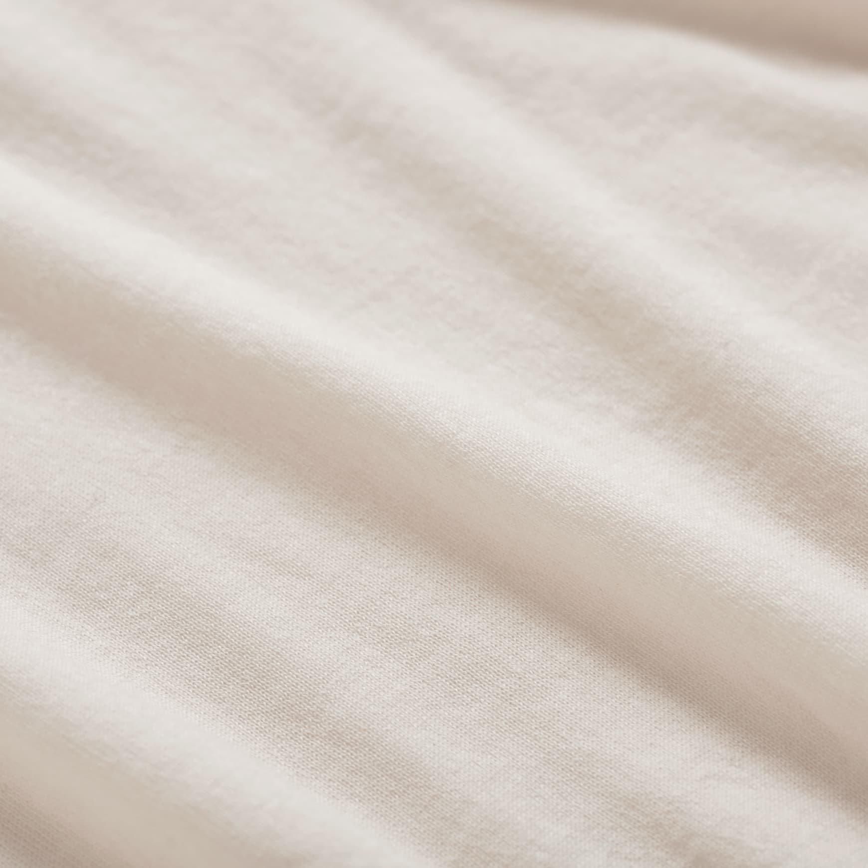 「CLASKA(クラスカ)」発のアパレルブランド「HAU(ハウ)」のknit tops