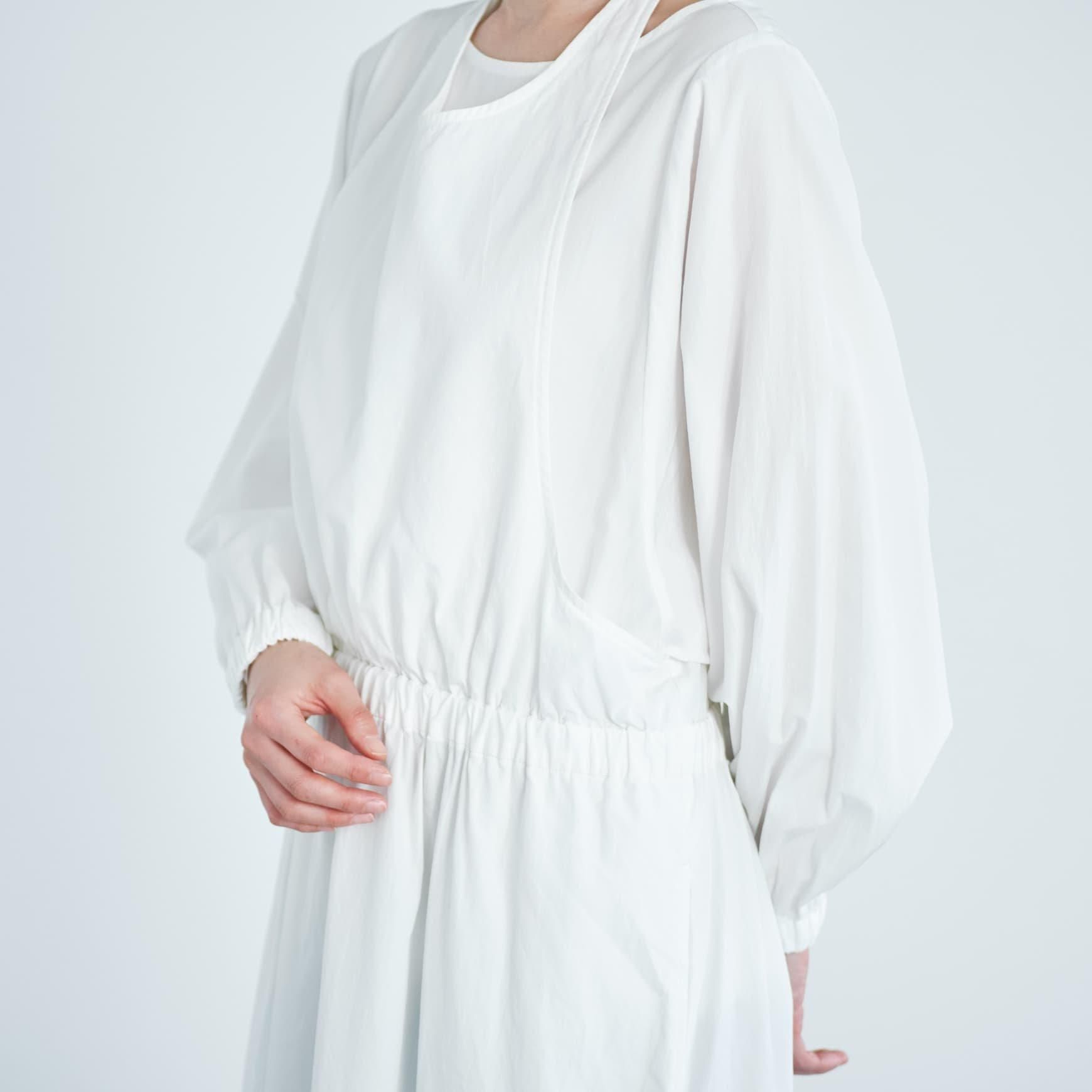 「CLASKA(クラスカ)」発のアパレルブランド「HAU(ハウ)」のone piece