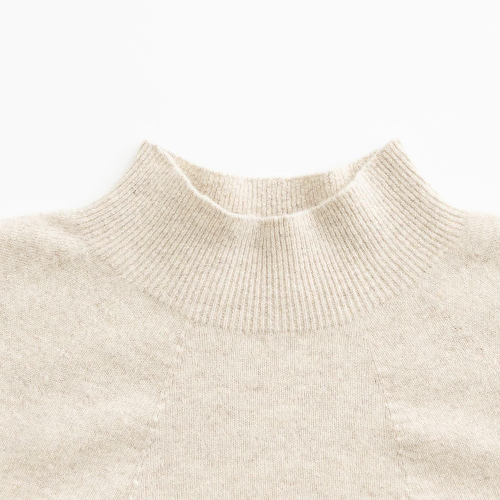 「CLASKA(クラスカ)」のラムウール ハイネックプルオーバー / 2024AW