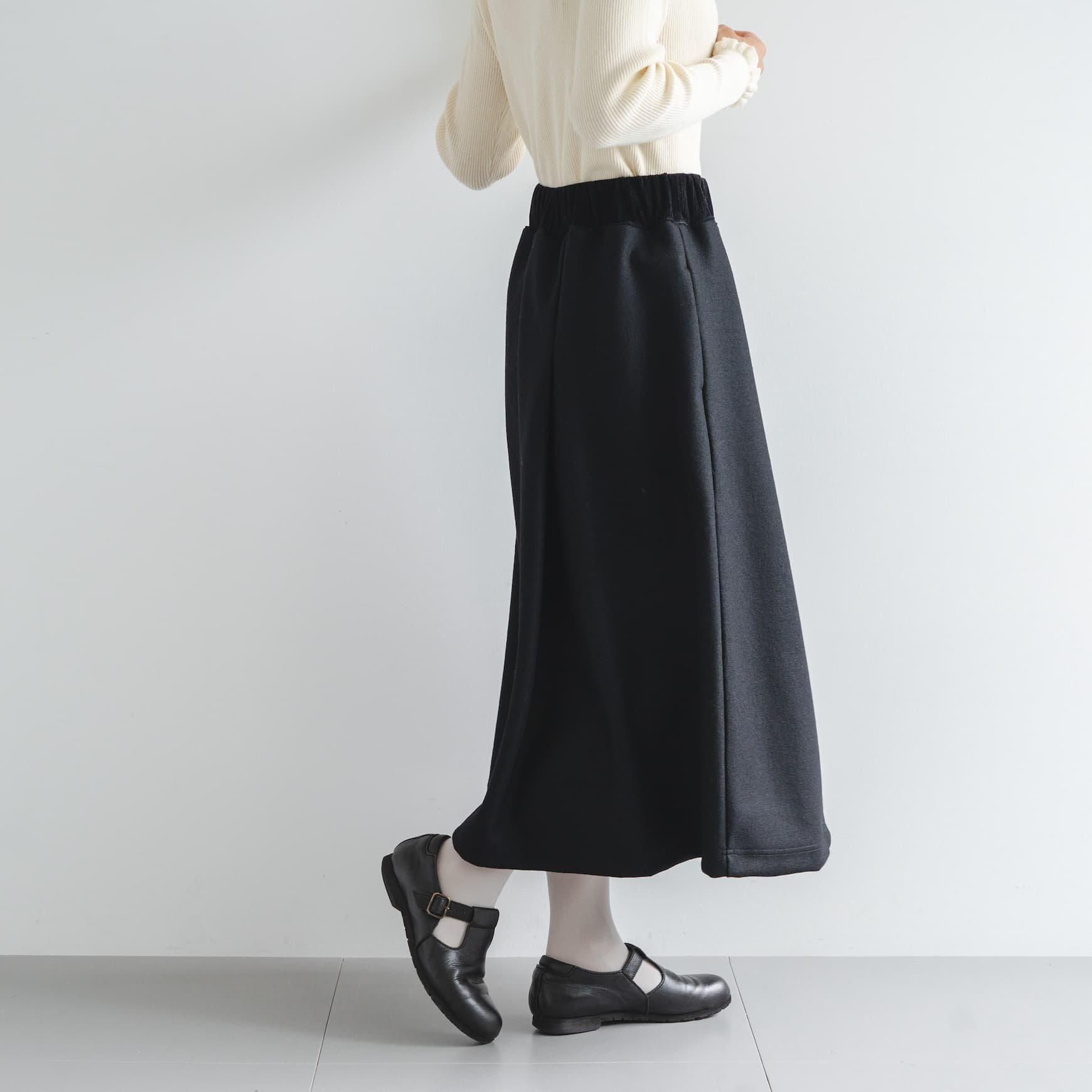 「CLASKA(クラスカ)」のウールフラノタックスカート
