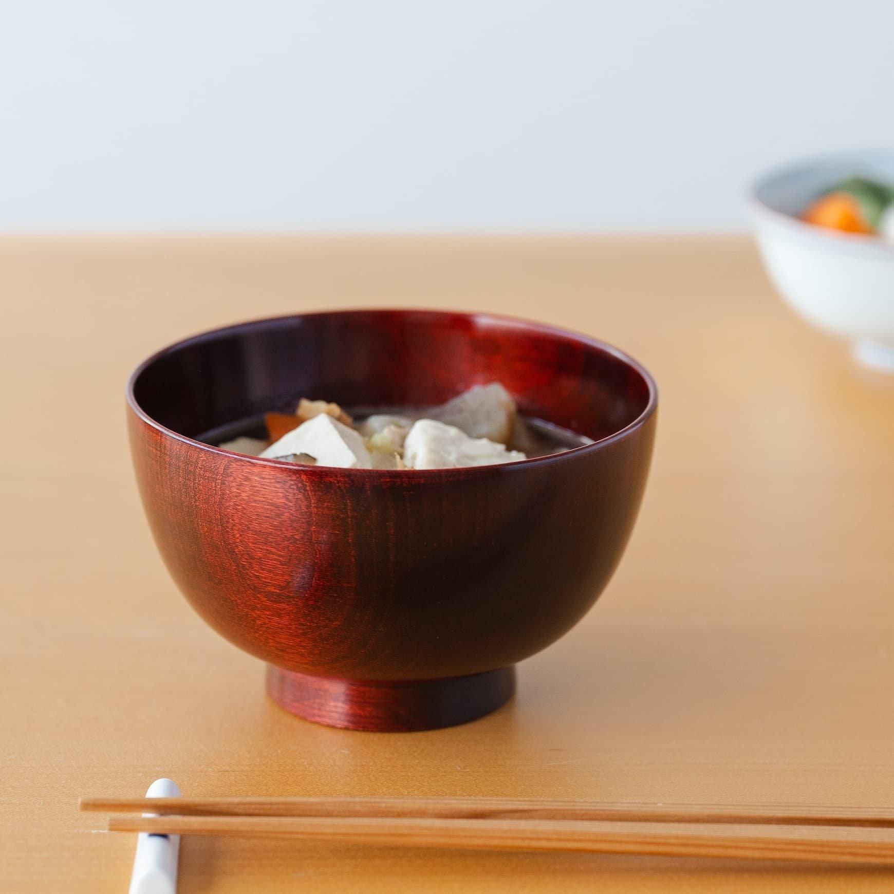 畑漆器店の汁椀 桜 / 朱拭き