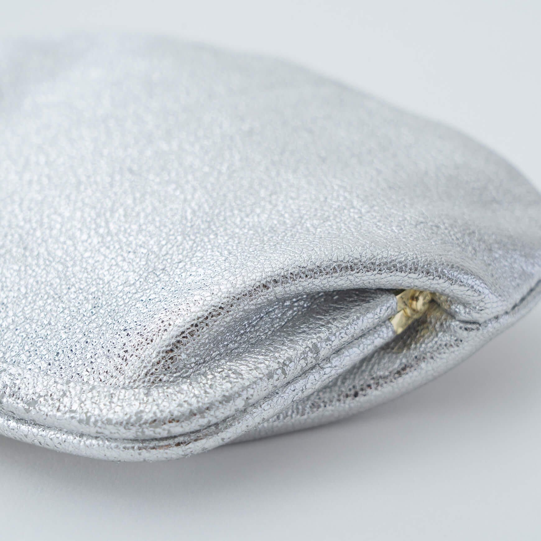 「CLASKA(クラスカ)」のStitchandSew(ステッチアンドソー)がま口財布 小