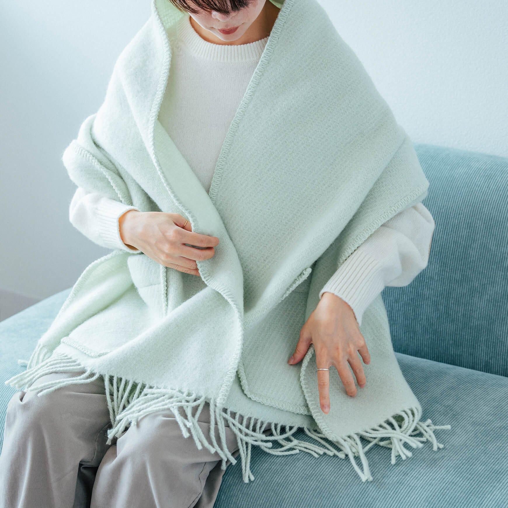 「CLASKA(クラスカ)」のUNI pocket shawl