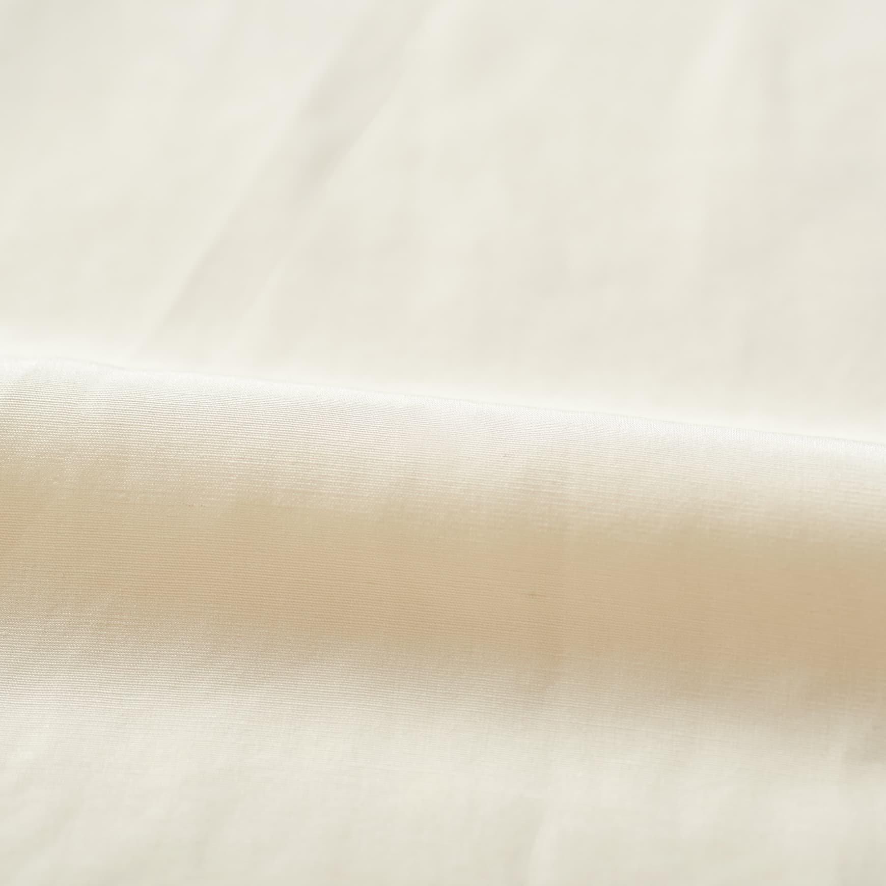 「CLASKA(クラスカ)」発のアパレルブランド「ata(アタ)」の blouse.1 / アイボリー