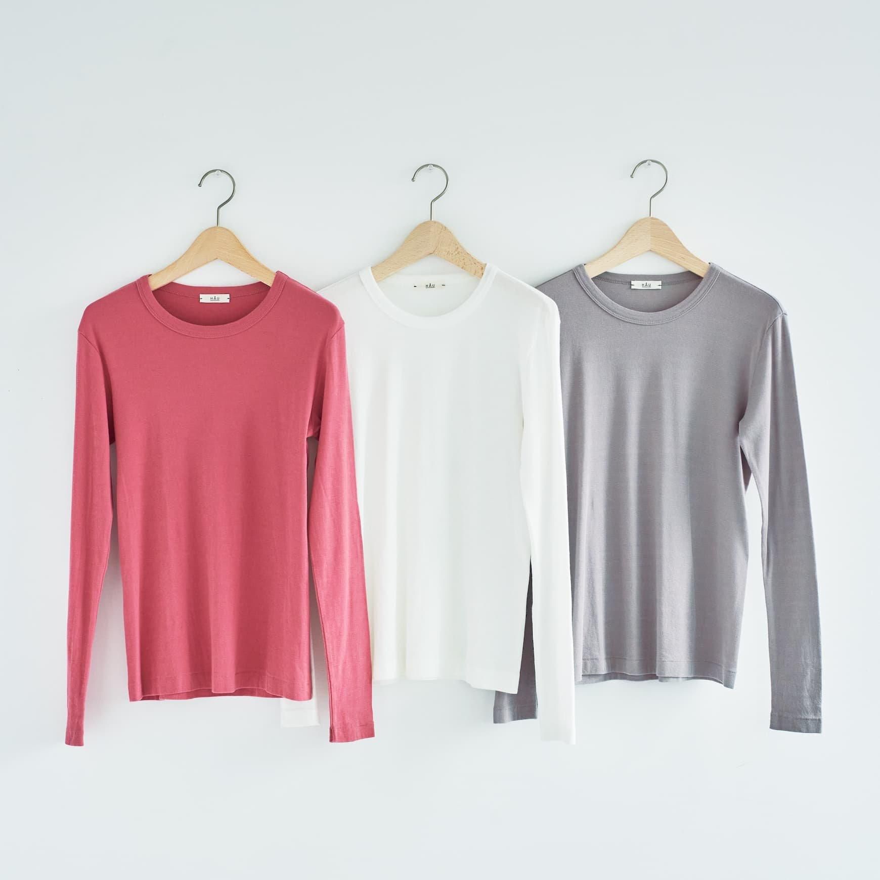 「CLASKA(クラスカ)」発のアパレルブランド「HAU(ハウ)」のtops