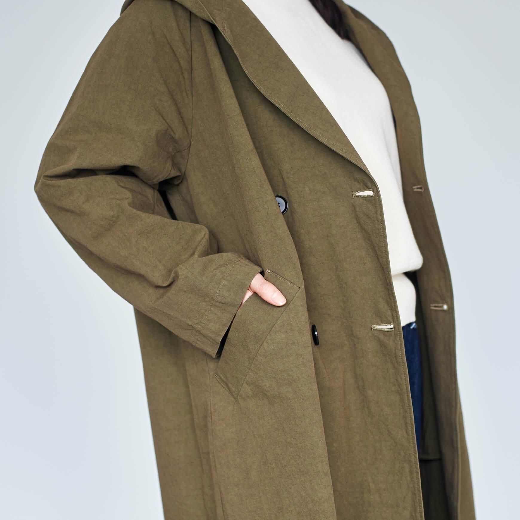 「CLASKA(クラスカ)」発のアパレルブランド「HAU(ハウ)」のcoat