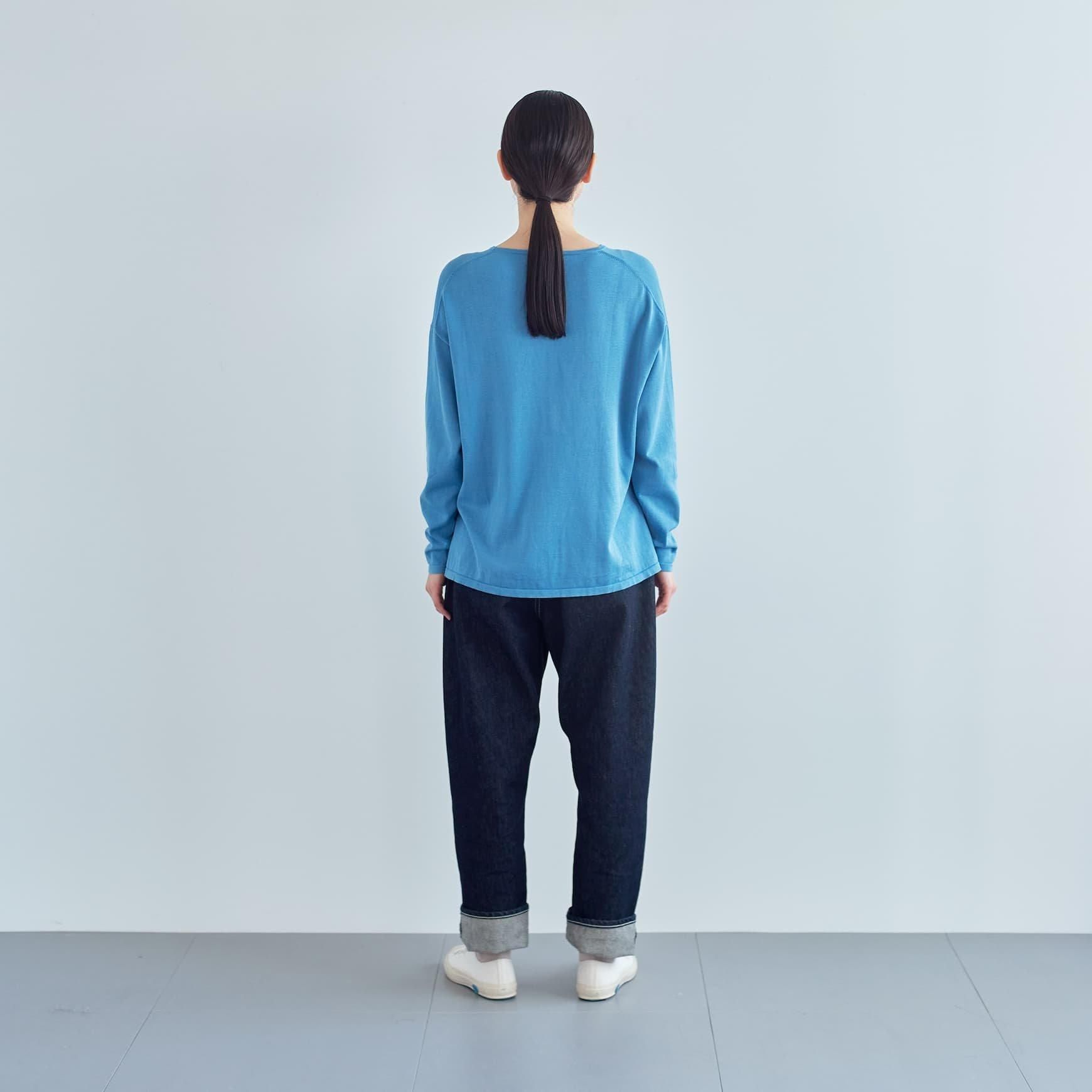 「CLASKA(クラスカ)」発のアパレルブランド「HAU(ハウ)」のknit tops
