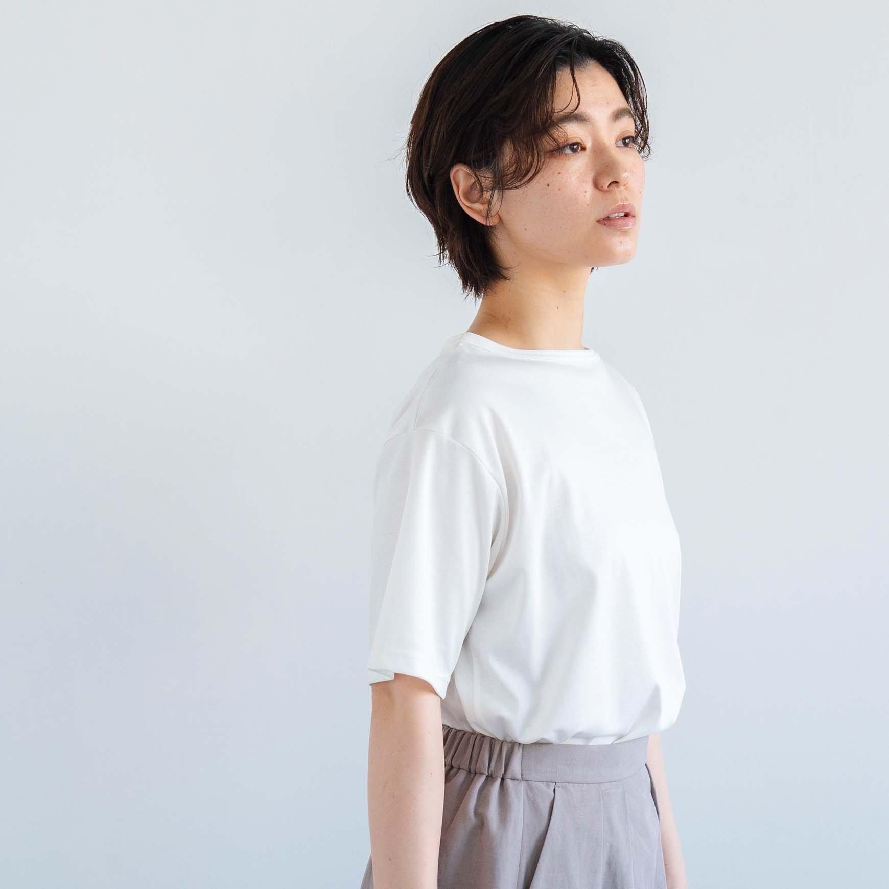 D のコットンファインスムスTシャツ