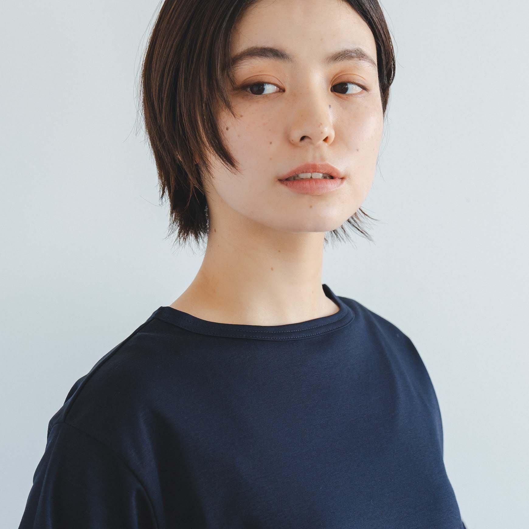 D のコットンファインスムスTシャツ
