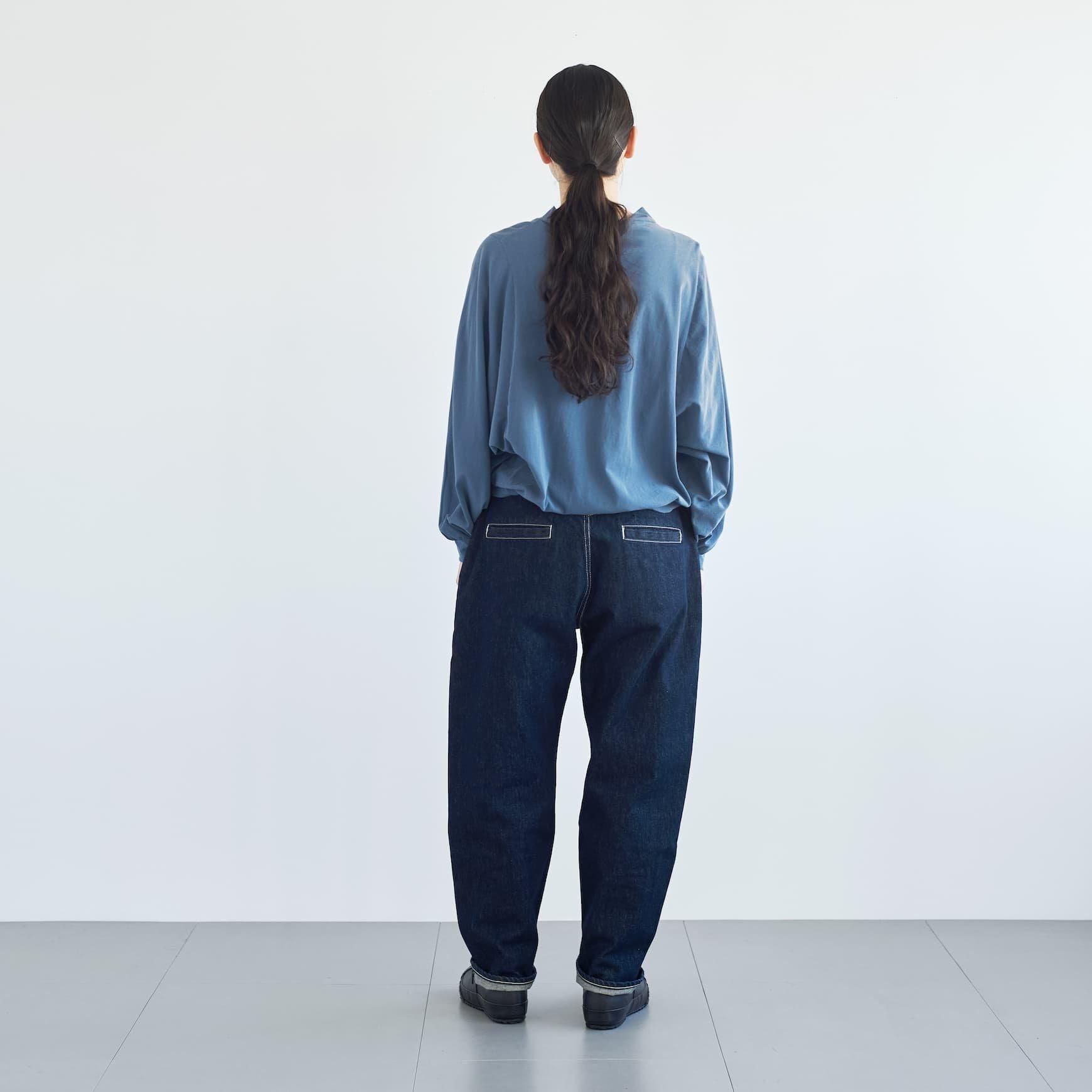 いるか様 茶色 HAU（ハウ）｜high neck tops 