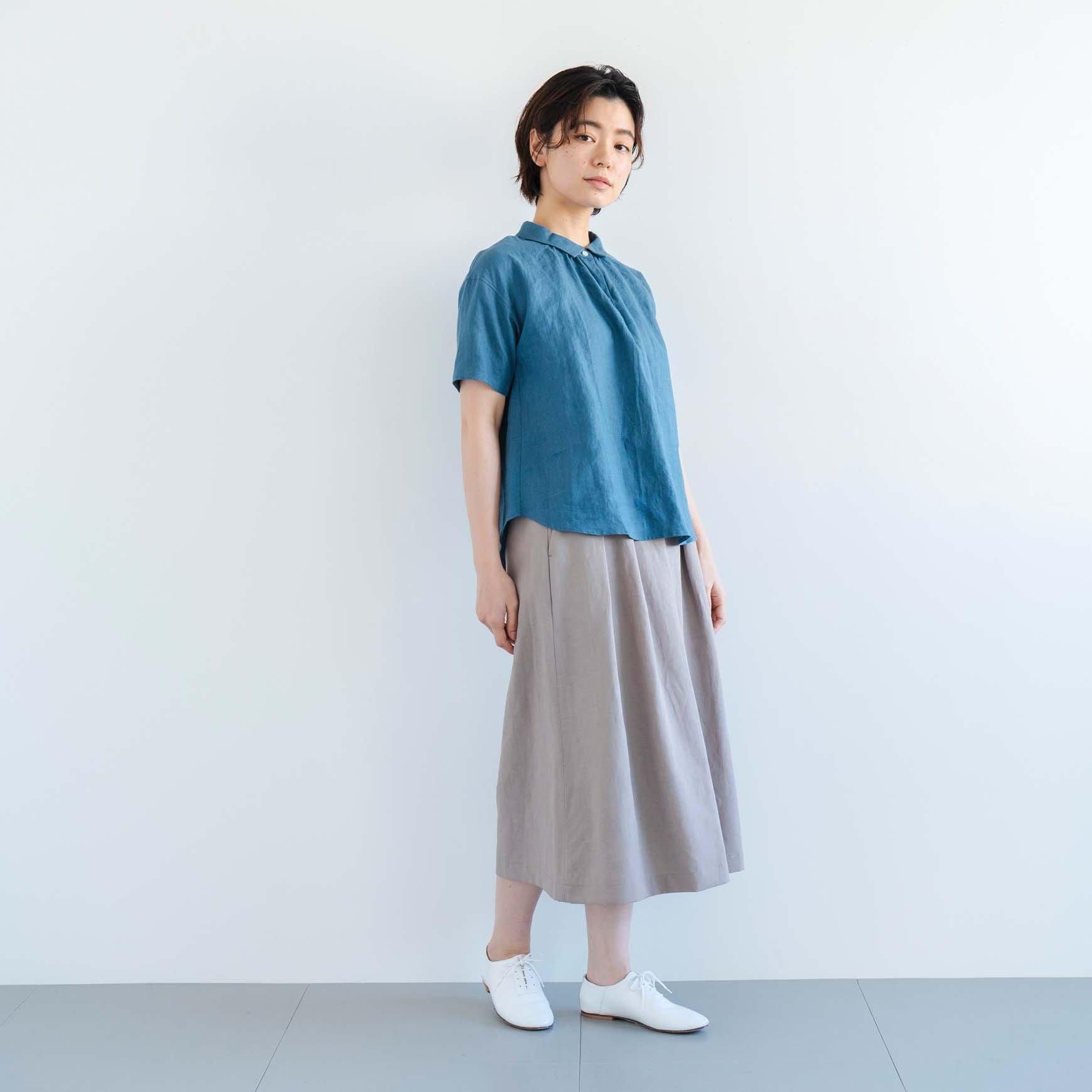 「CLASKA(クラスカ)」のリネンのシンプルブラウス
