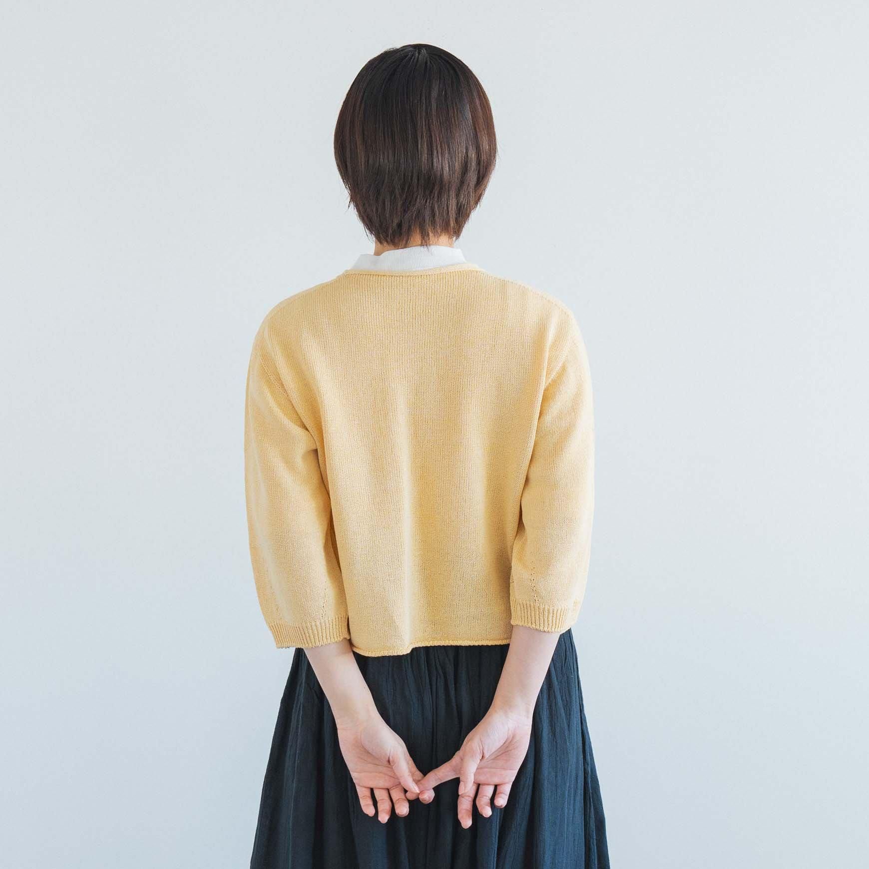 「CLASKA(クラスカ)」のペーパーヤーンニットカーディガン