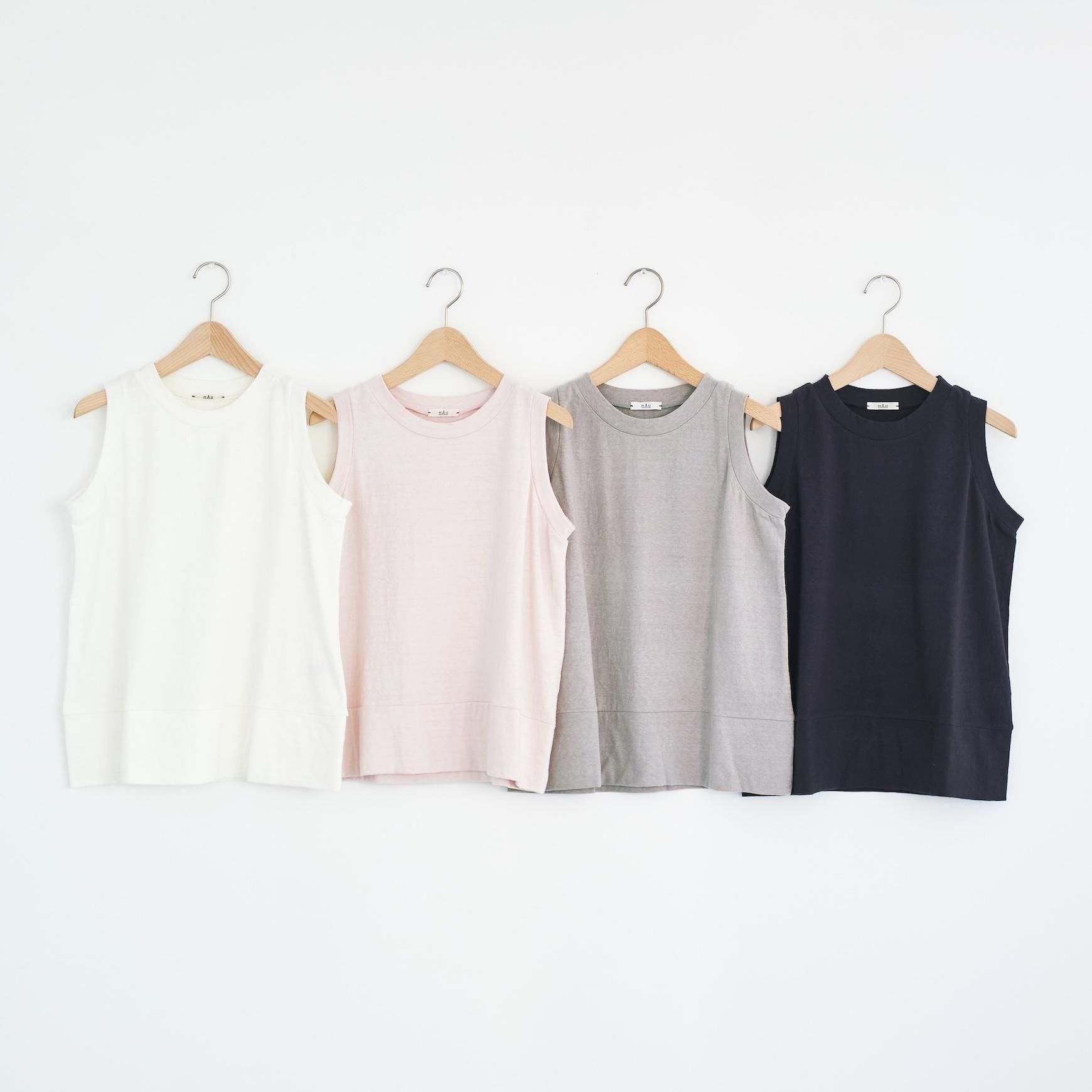 「CLASKA(クラスカ)」発のアパレルブランド「HAU(ハウ)」のno sleeve