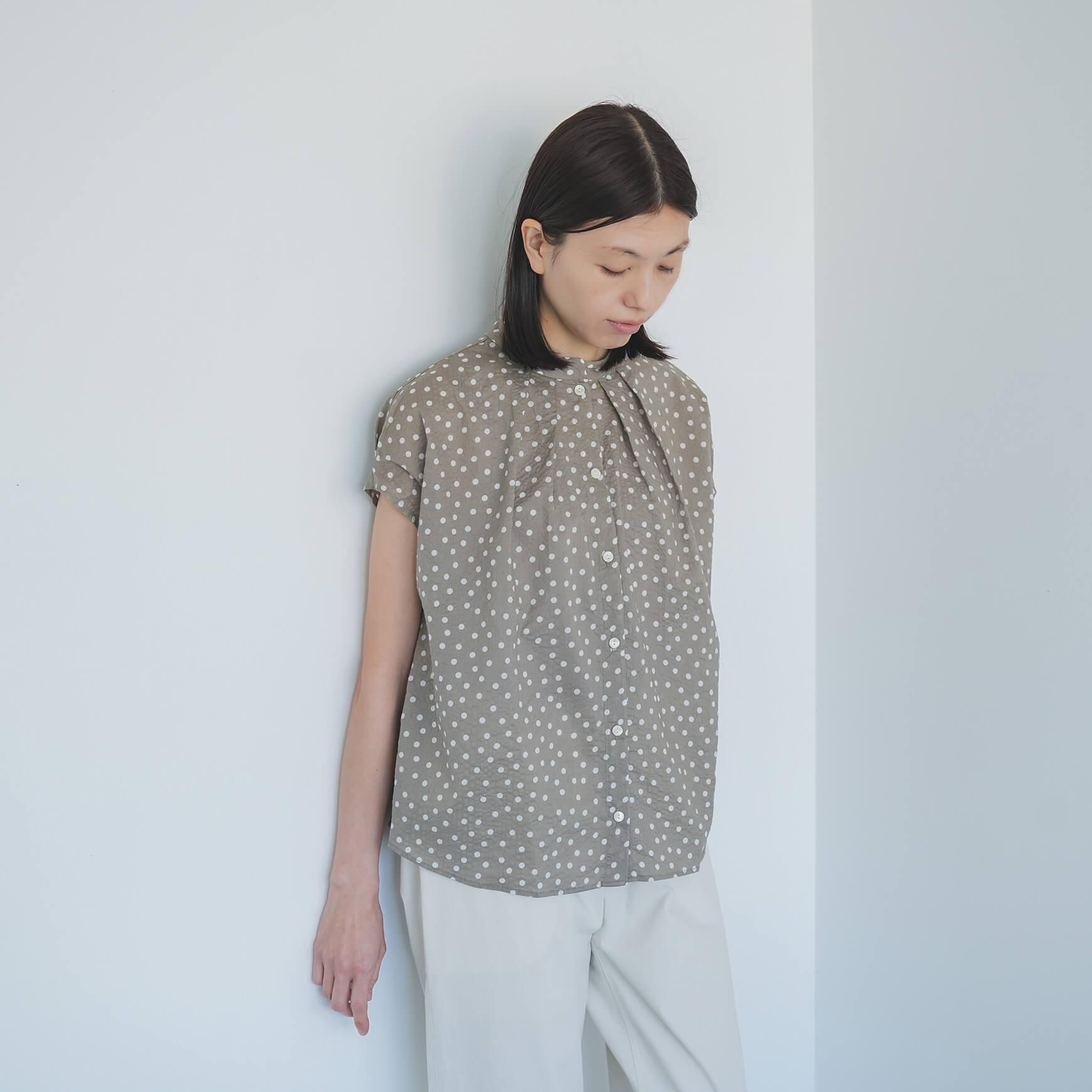 「somewearclothing」の2way フレンチ水玉ブラウス