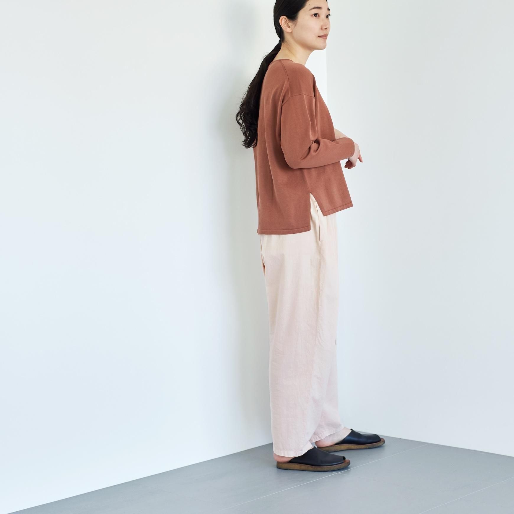 「CLASKA(クラスカ)」発のアパレルブランド「HAU(ハウ)」のpants