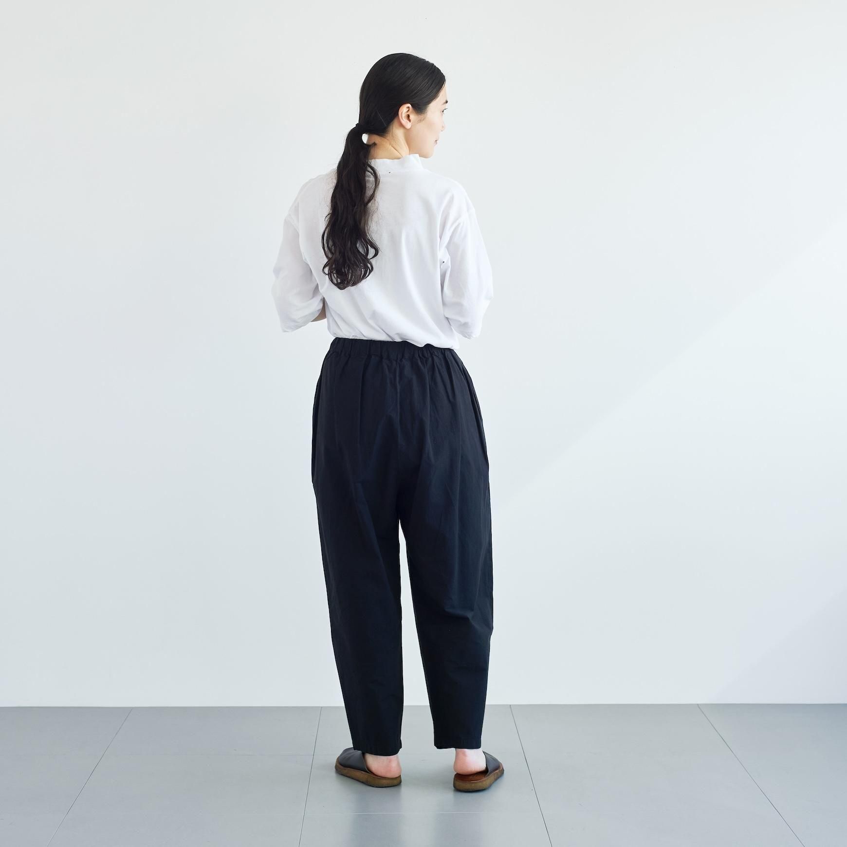 「CLASKA(クラスカ)」発のアパレルブランド「HAU(ハウ)」のpants