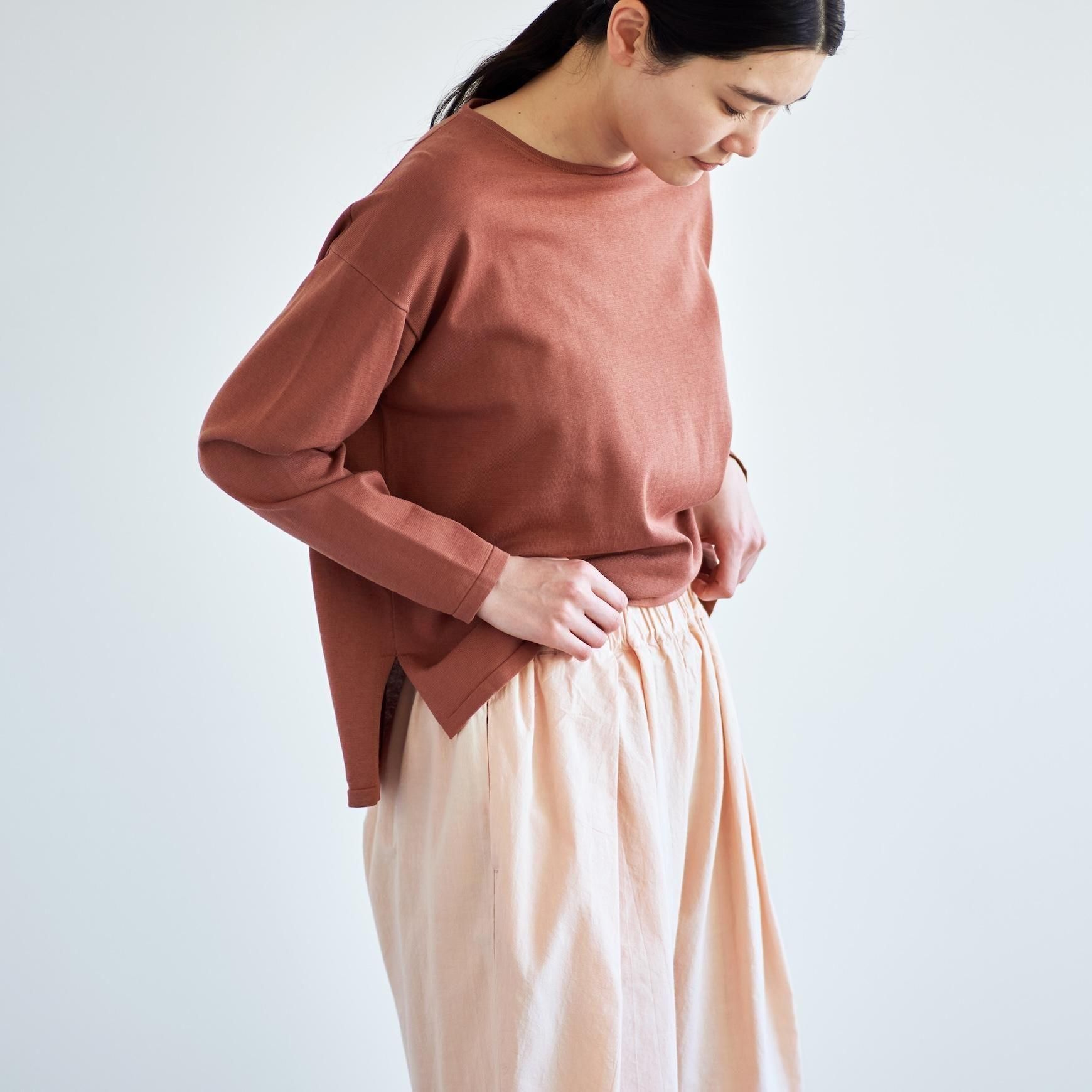 「CLASKA(クラスカ)」発のアパレルブランド「HAU(ハウ)」のpants