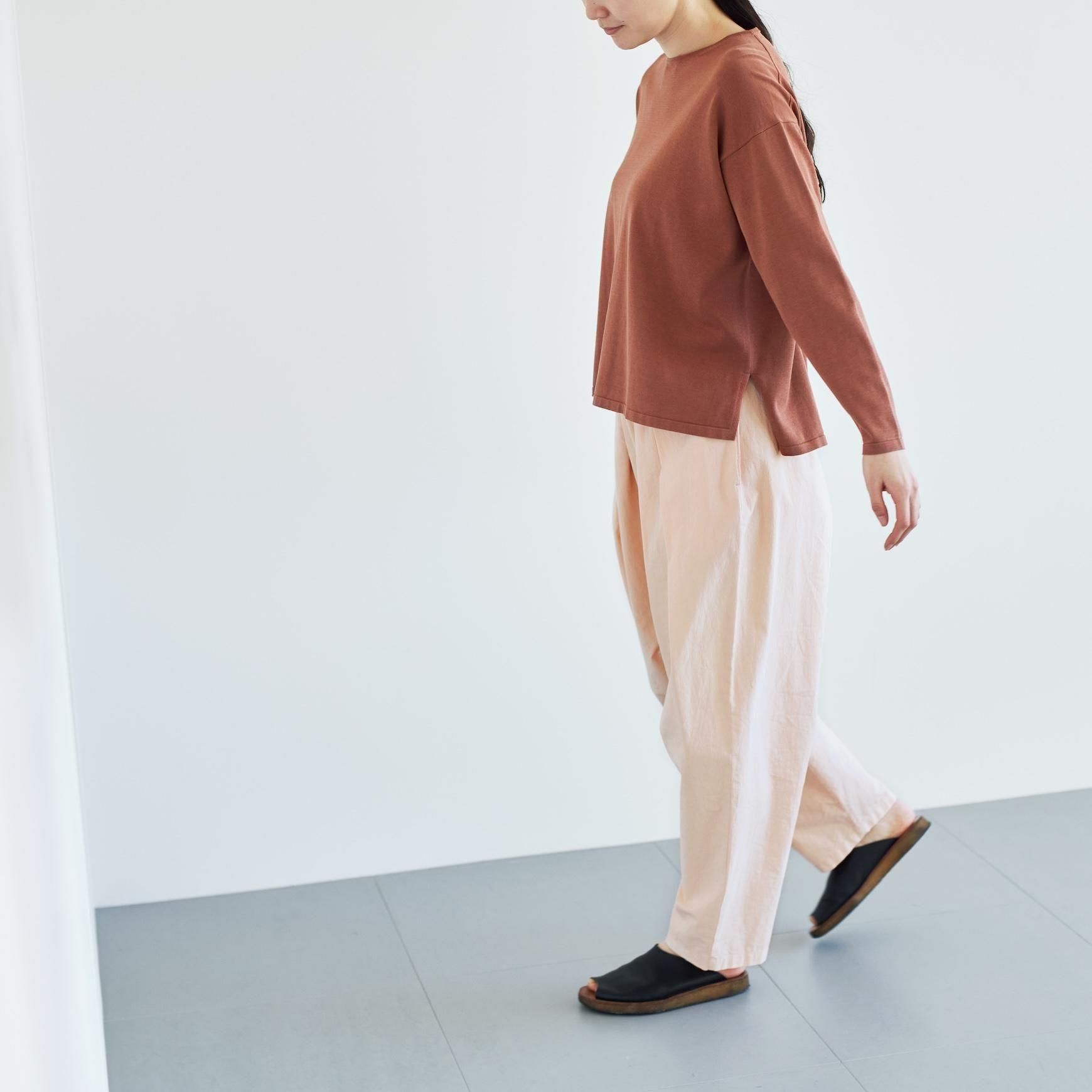 「CLASKA(クラスカ)」発のアパレルブランド「HAU(ハウ)」のpants