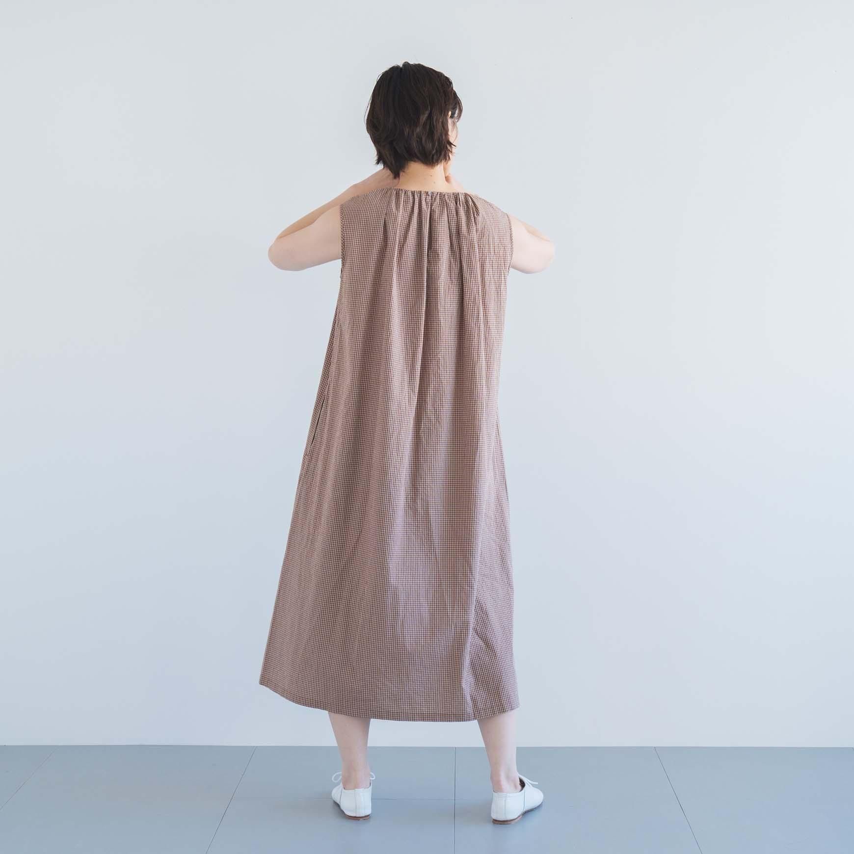 「CLASKA(クラスカ)」のコットンチェックノースリーブギャザーワンピース