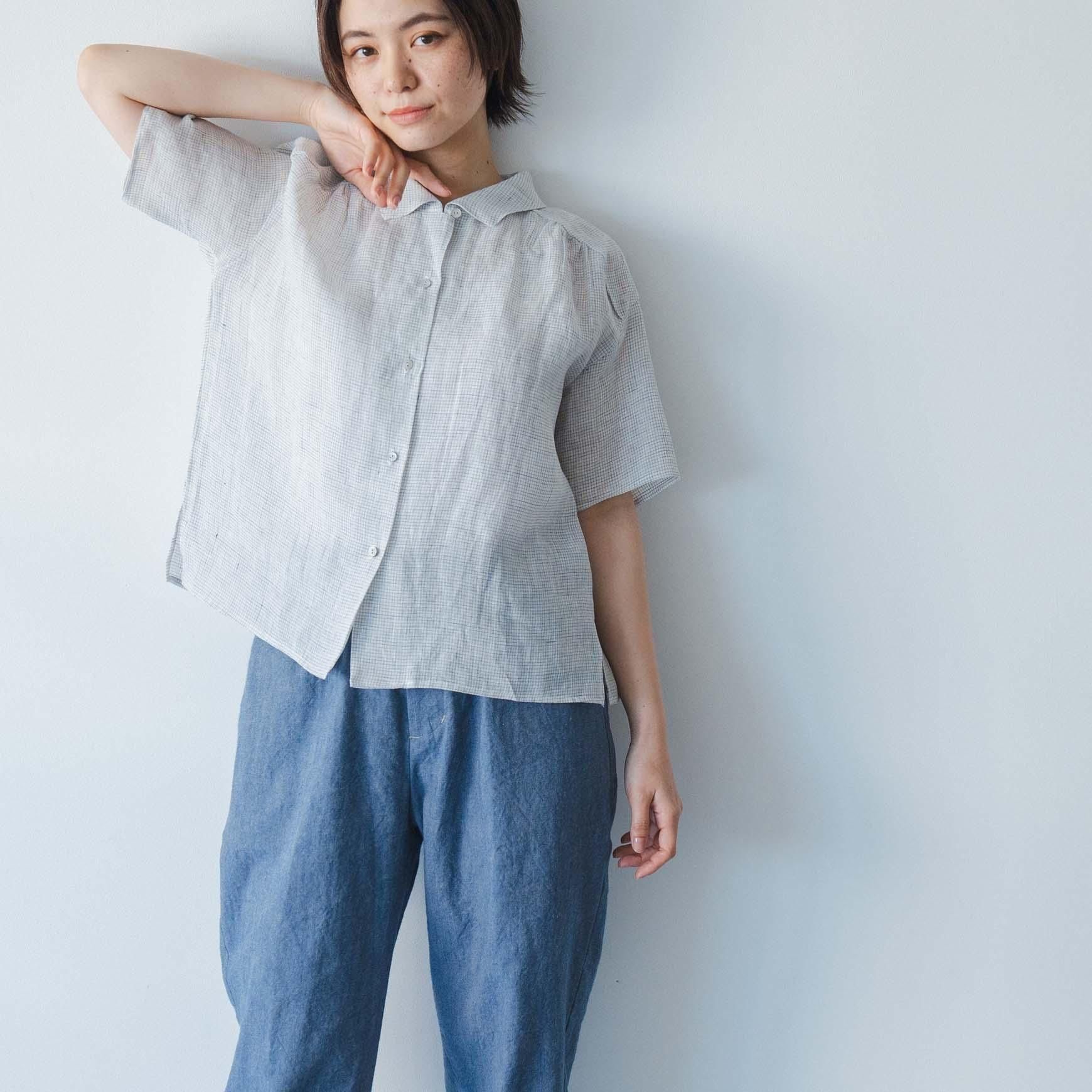 D の リネンチェックショートスリーブブラウス