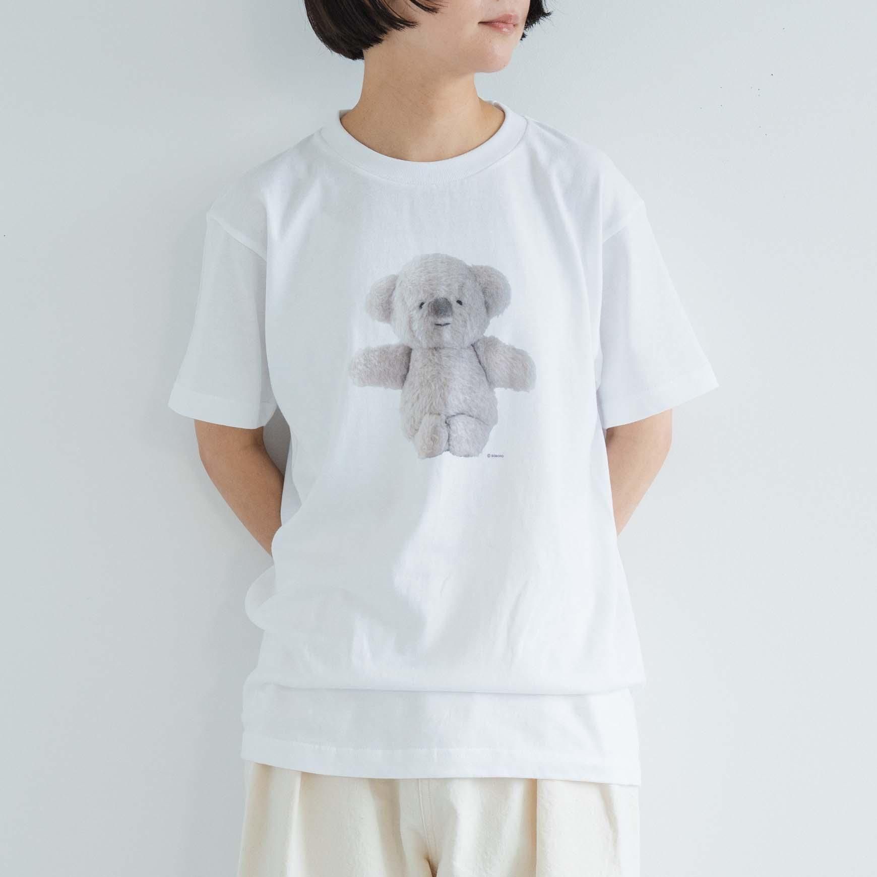 「CLASKA(クラスカ)」の Tシャツ Tシャツ プロデューサーさん(コアラ) SOBORO展