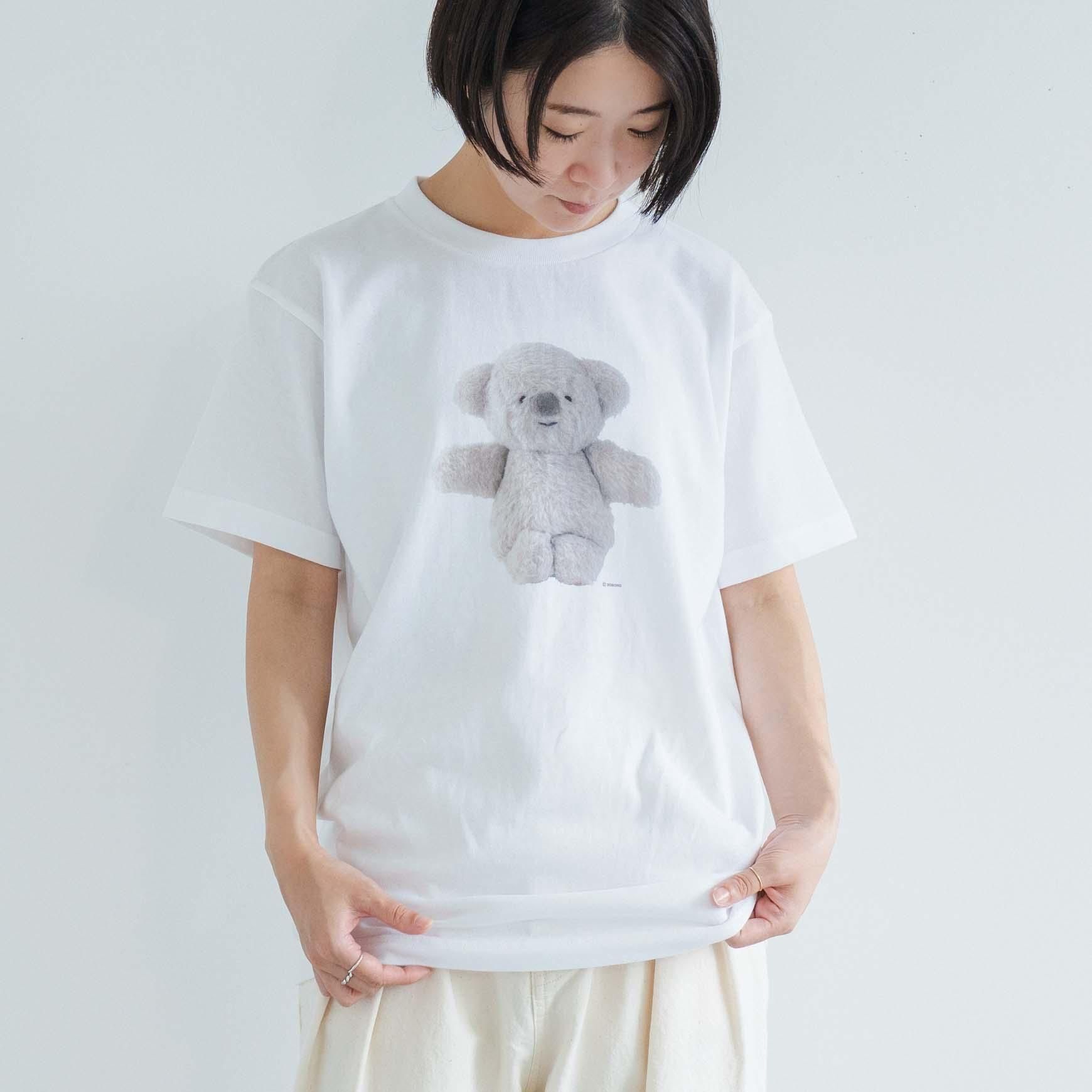 「CLASKA(クラスカ)」の Tシャツ Tシャツ プロデューサーさん(コアラ) SOBORO展