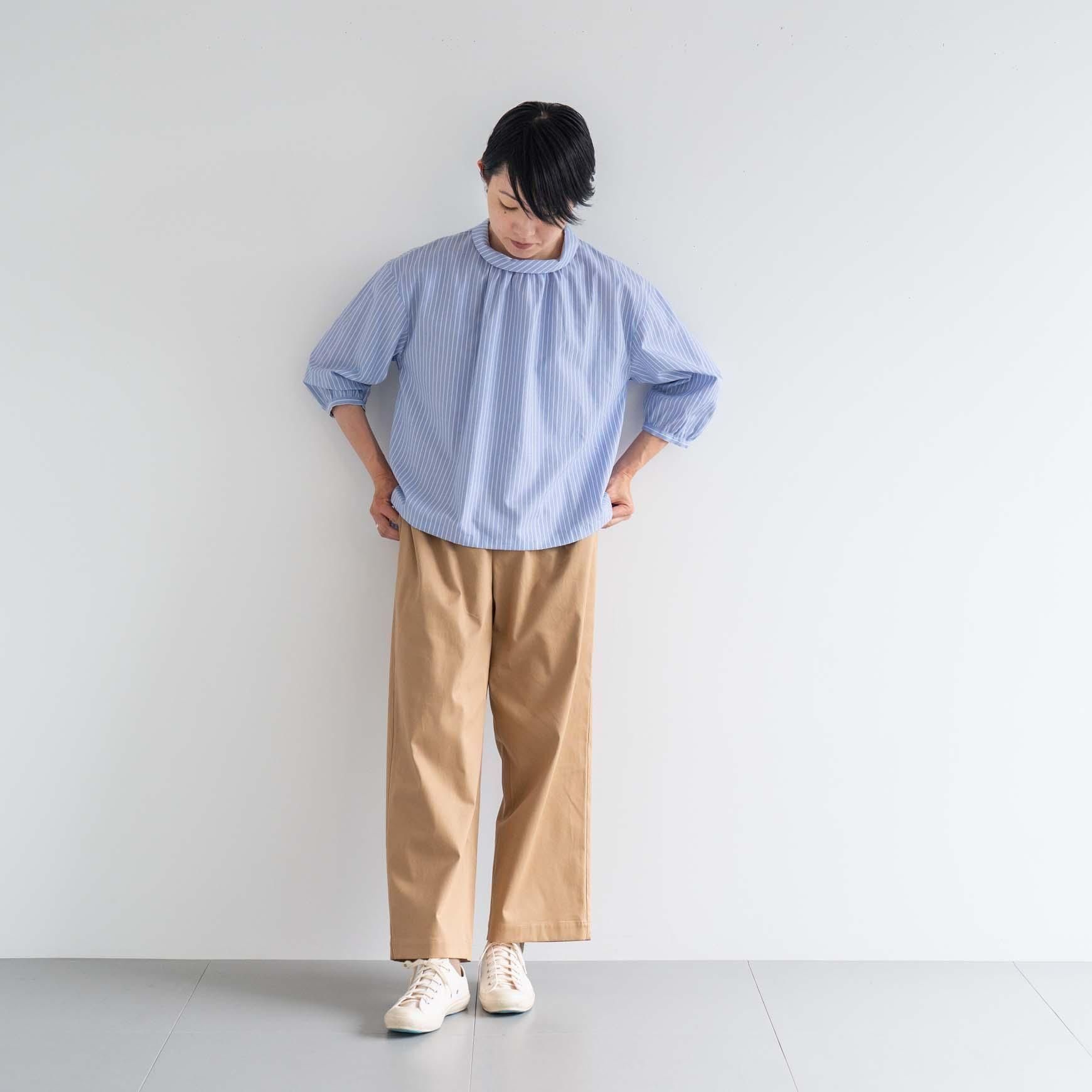 ブロードストライプロールカラーブラウス