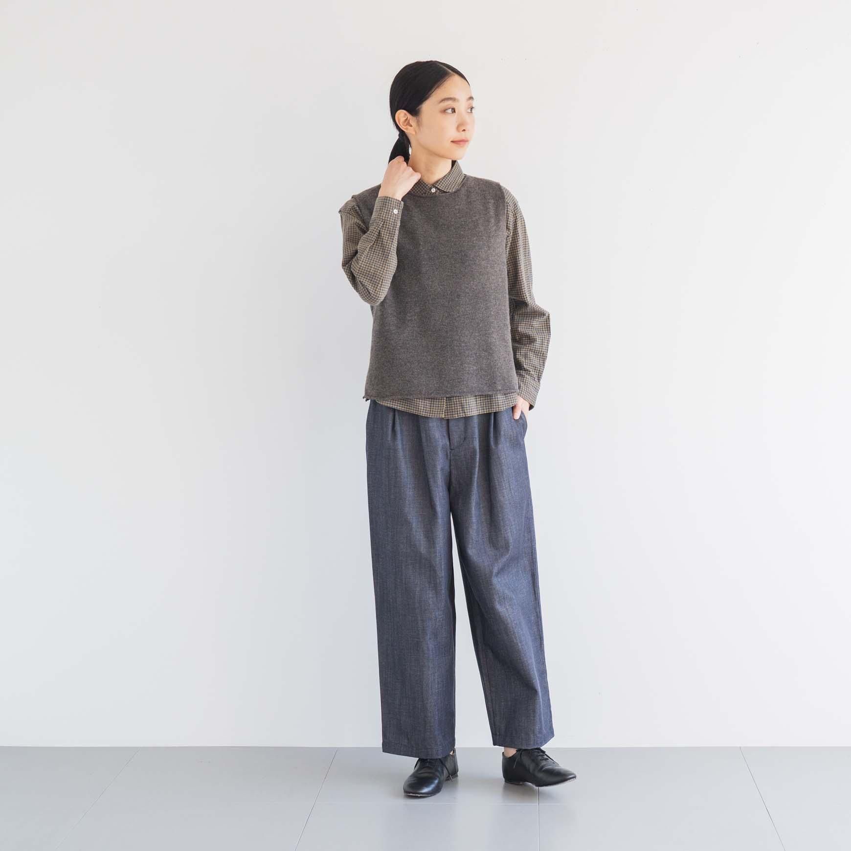 D のラムウールシンプルベスト